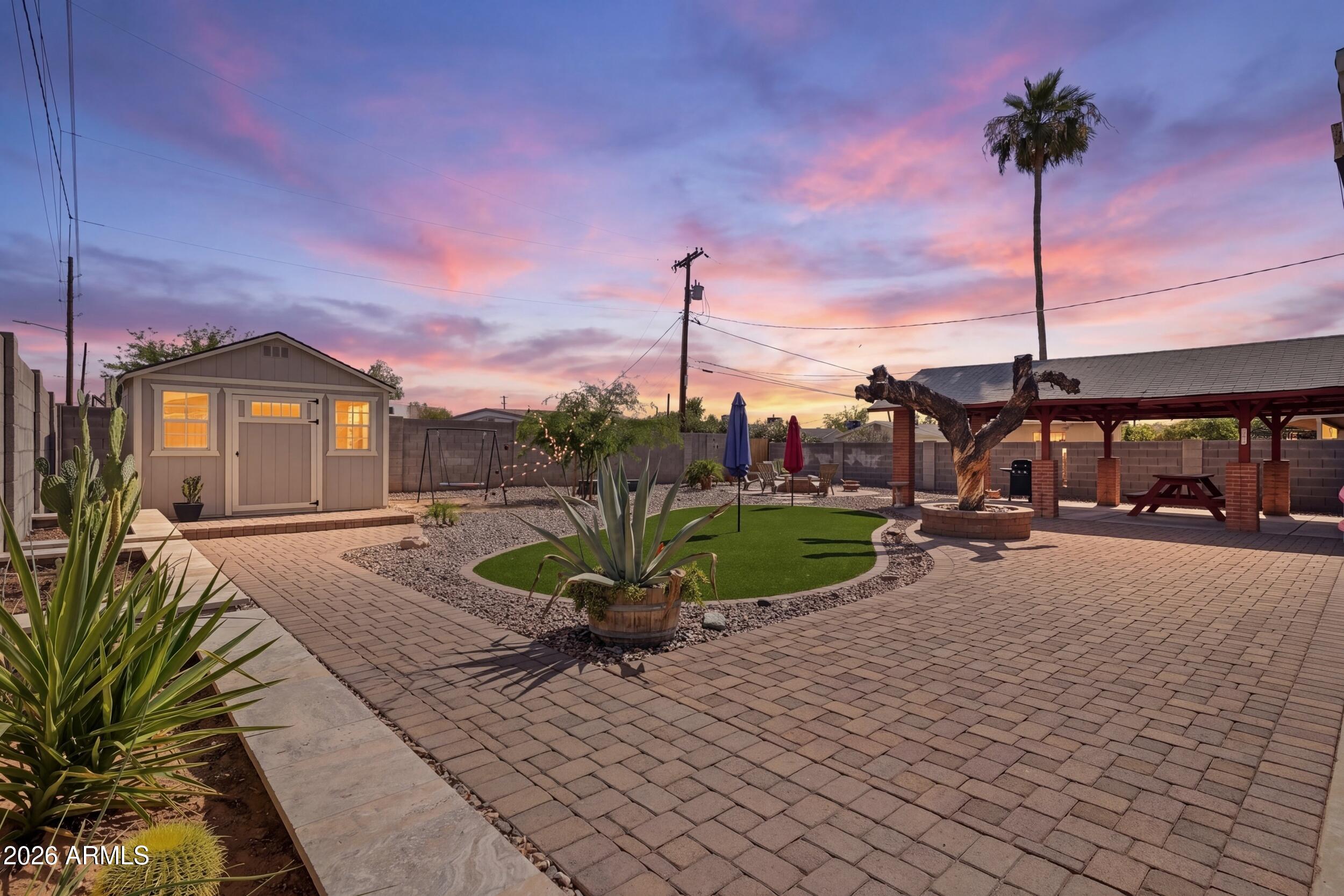 MANANA VISTA UNA - Residential