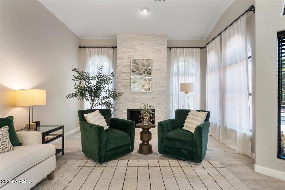 LA VILLITA - Residential
