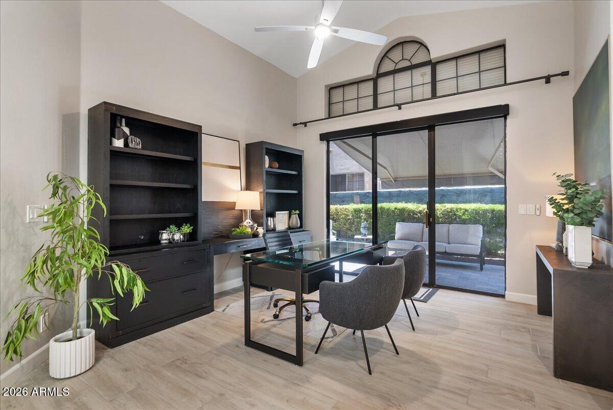 LA VILLITA - Residential