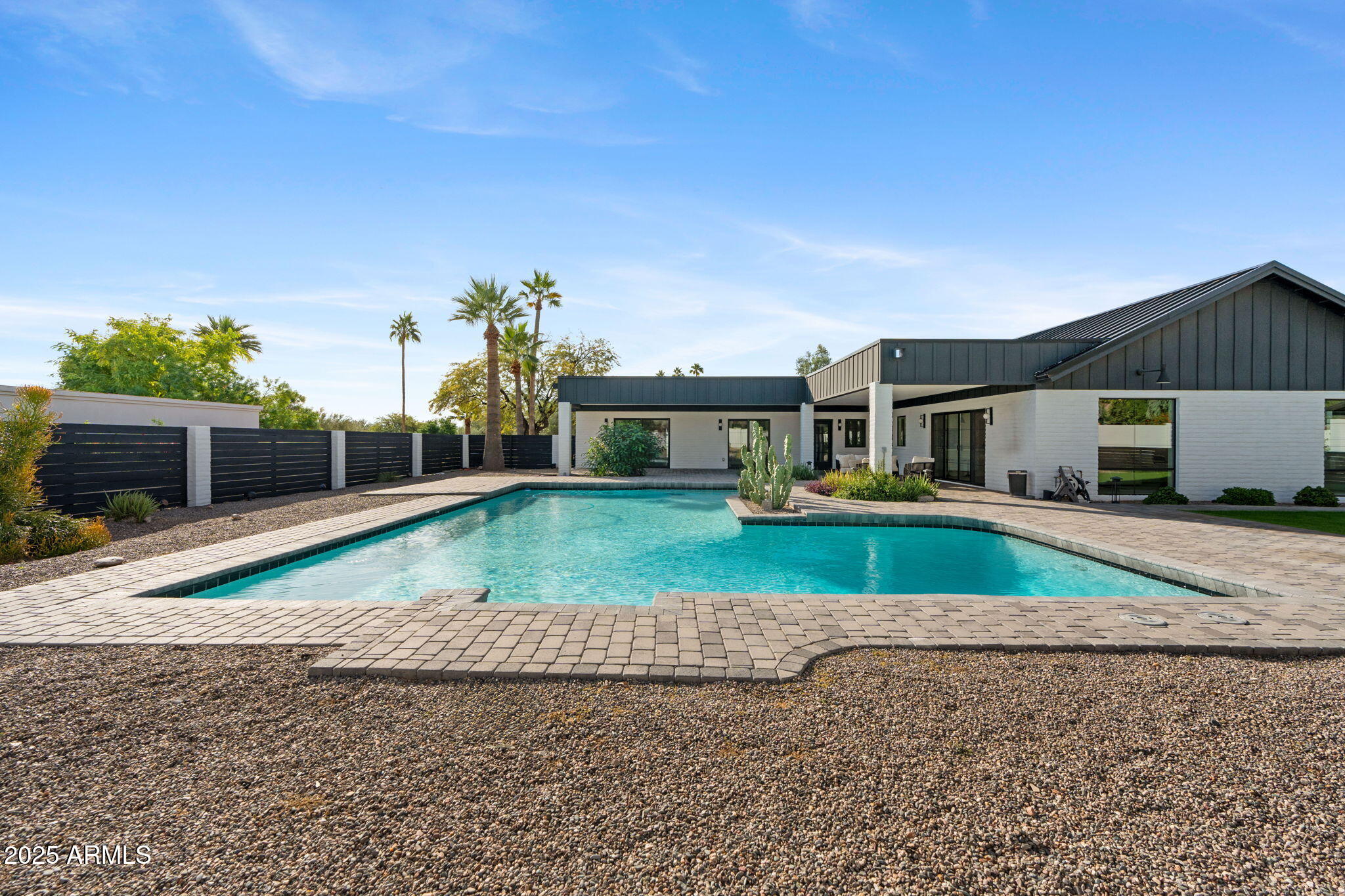 ARROYO HEIGHTS - Residential