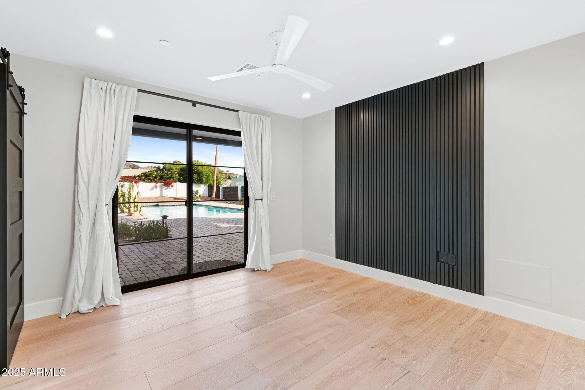 ARROYO HEIGHTS - Residential