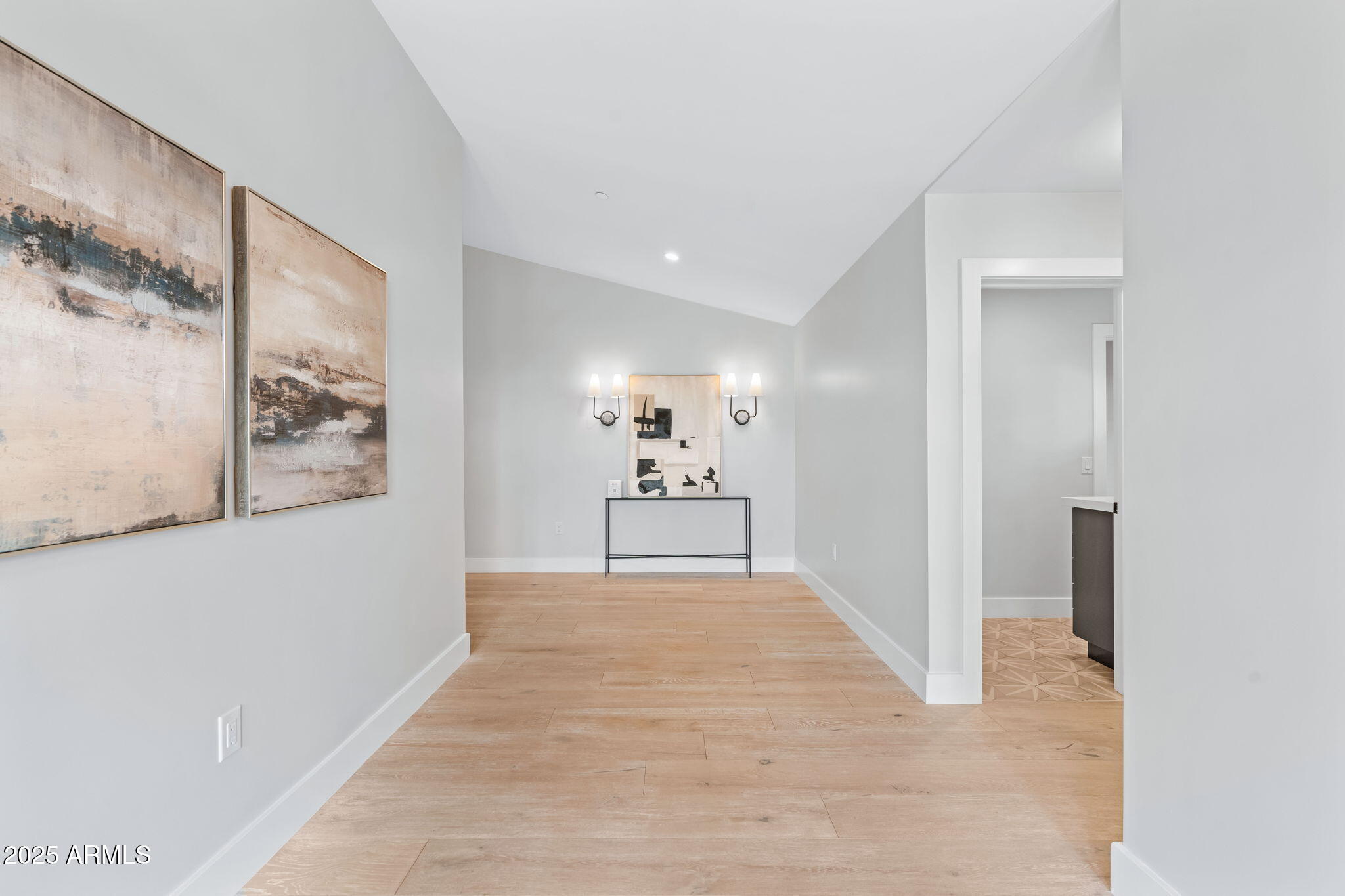 ARROYO HEIGHTS - Residential