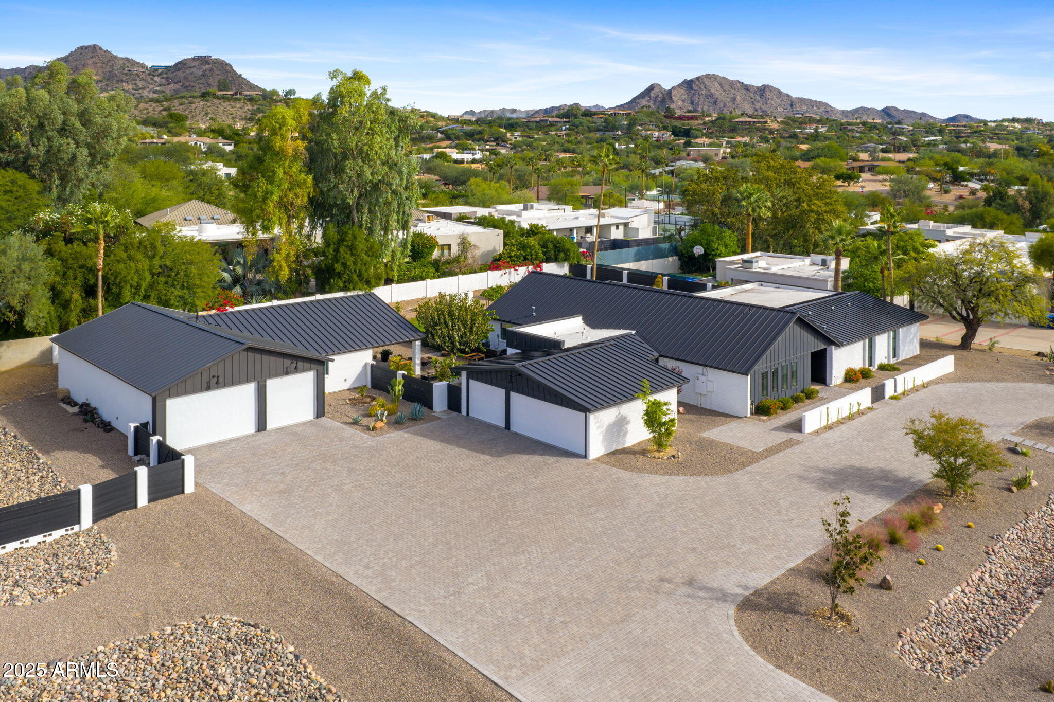 ARROYO HEIGHTS - Residential