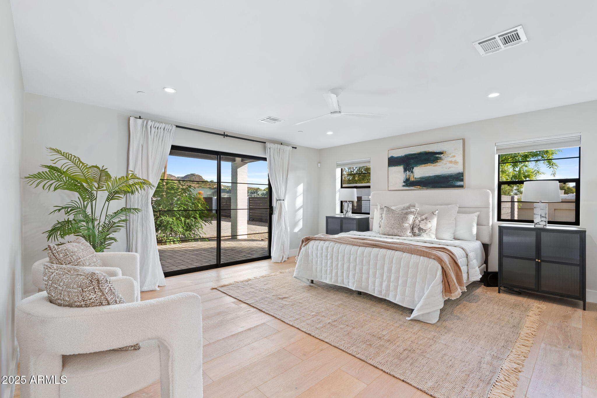 ARROYO HEIGHTS - Residential