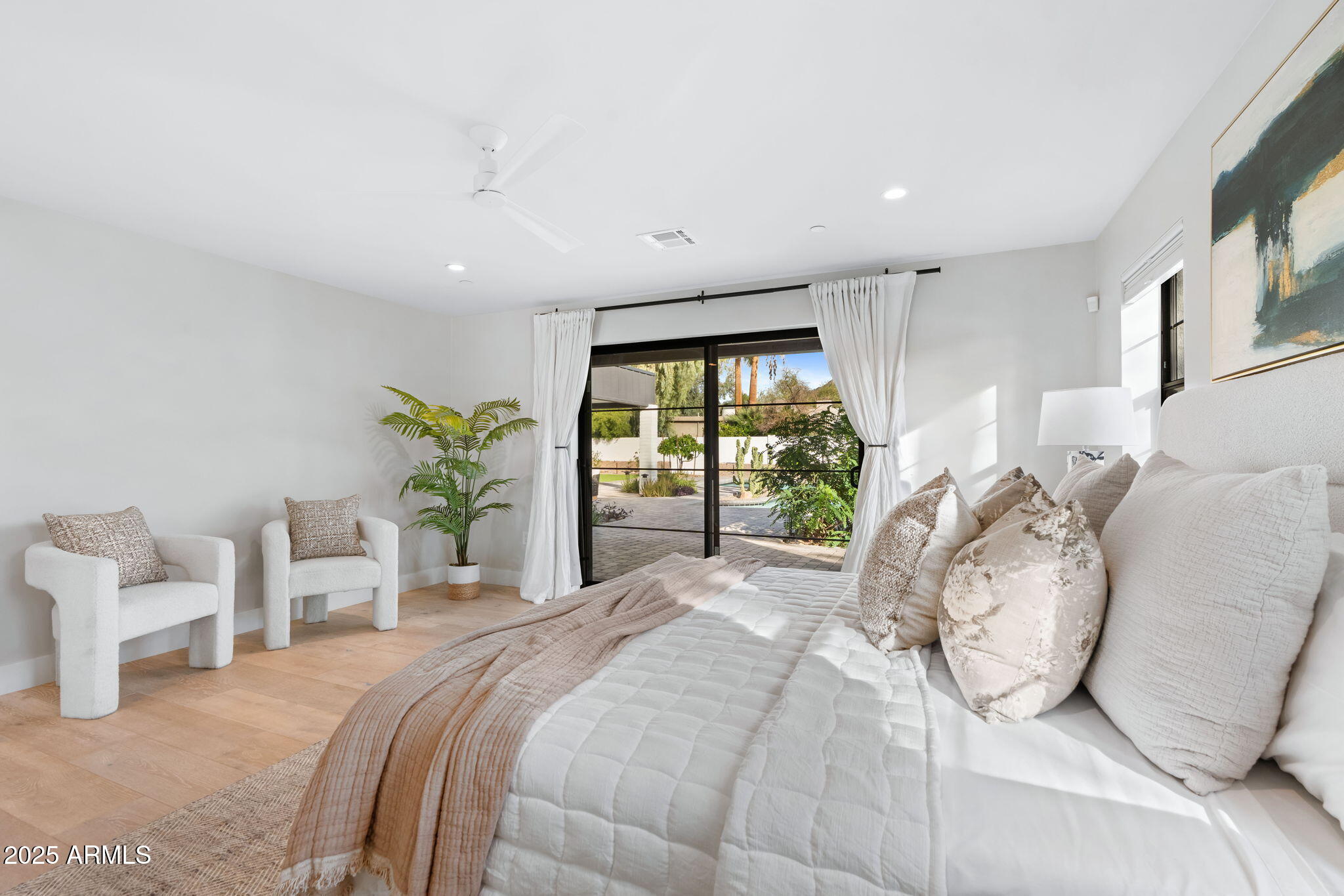ARROYO HEIGHTS - Residential