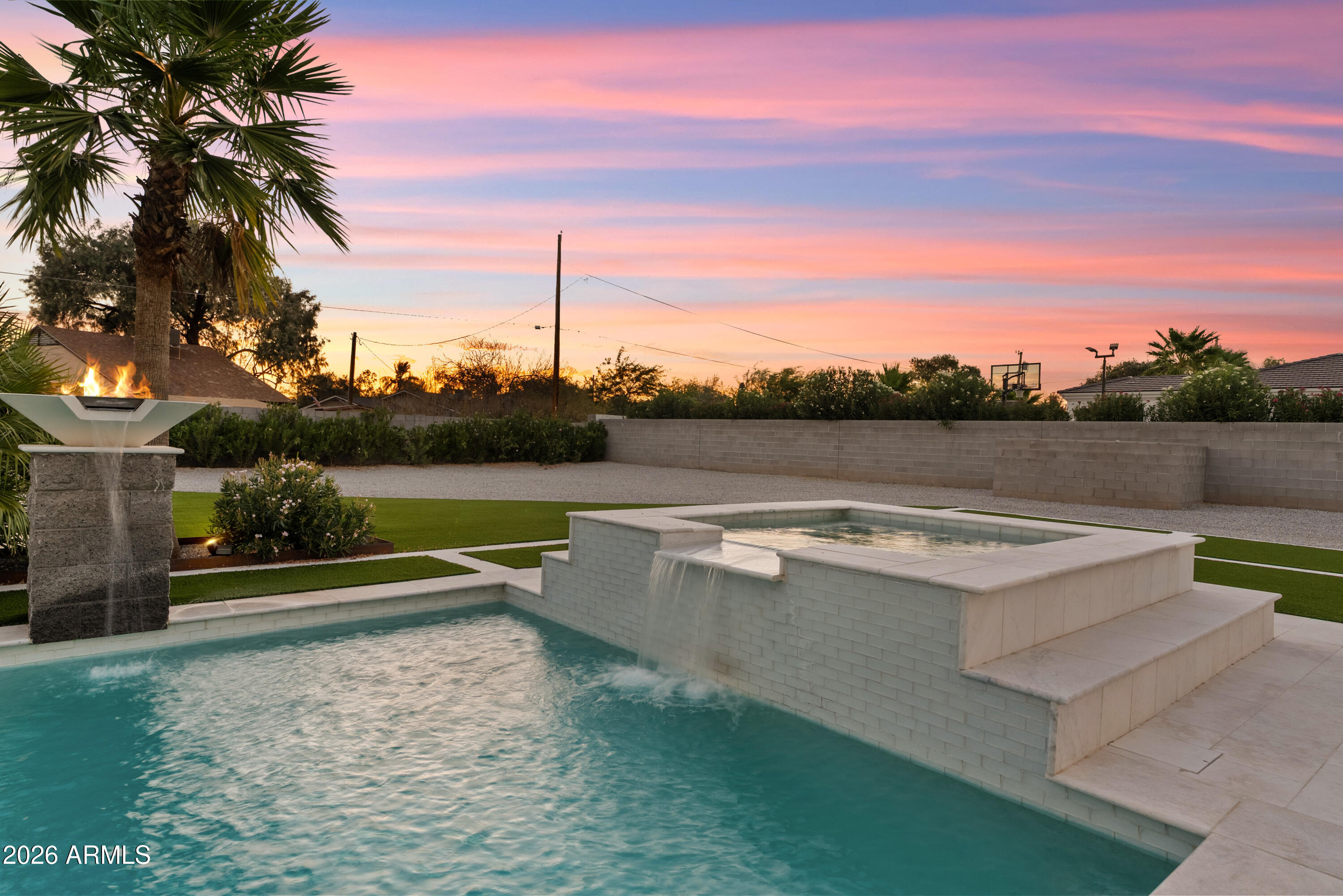 DESERT ESTATES 16 - Residential