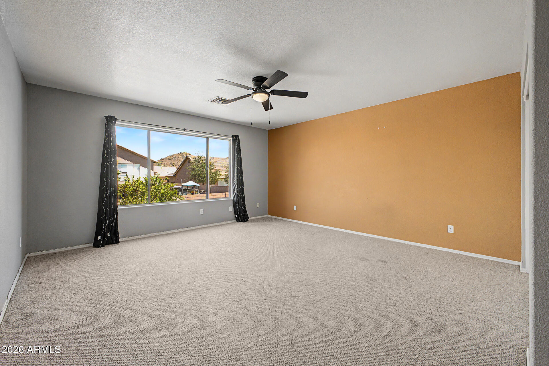 HORIZONS AT SCARLETT CANYON - Residential