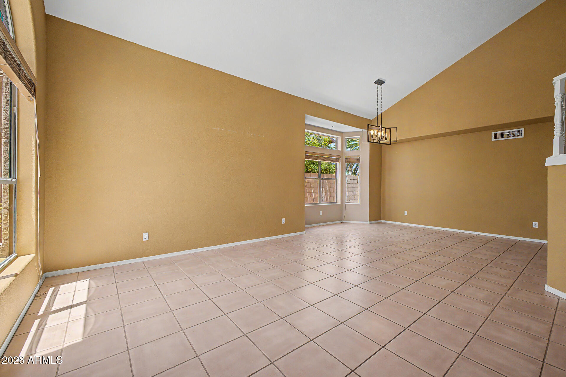 HORIZONS AT SCARLETT CANYON - Residential
