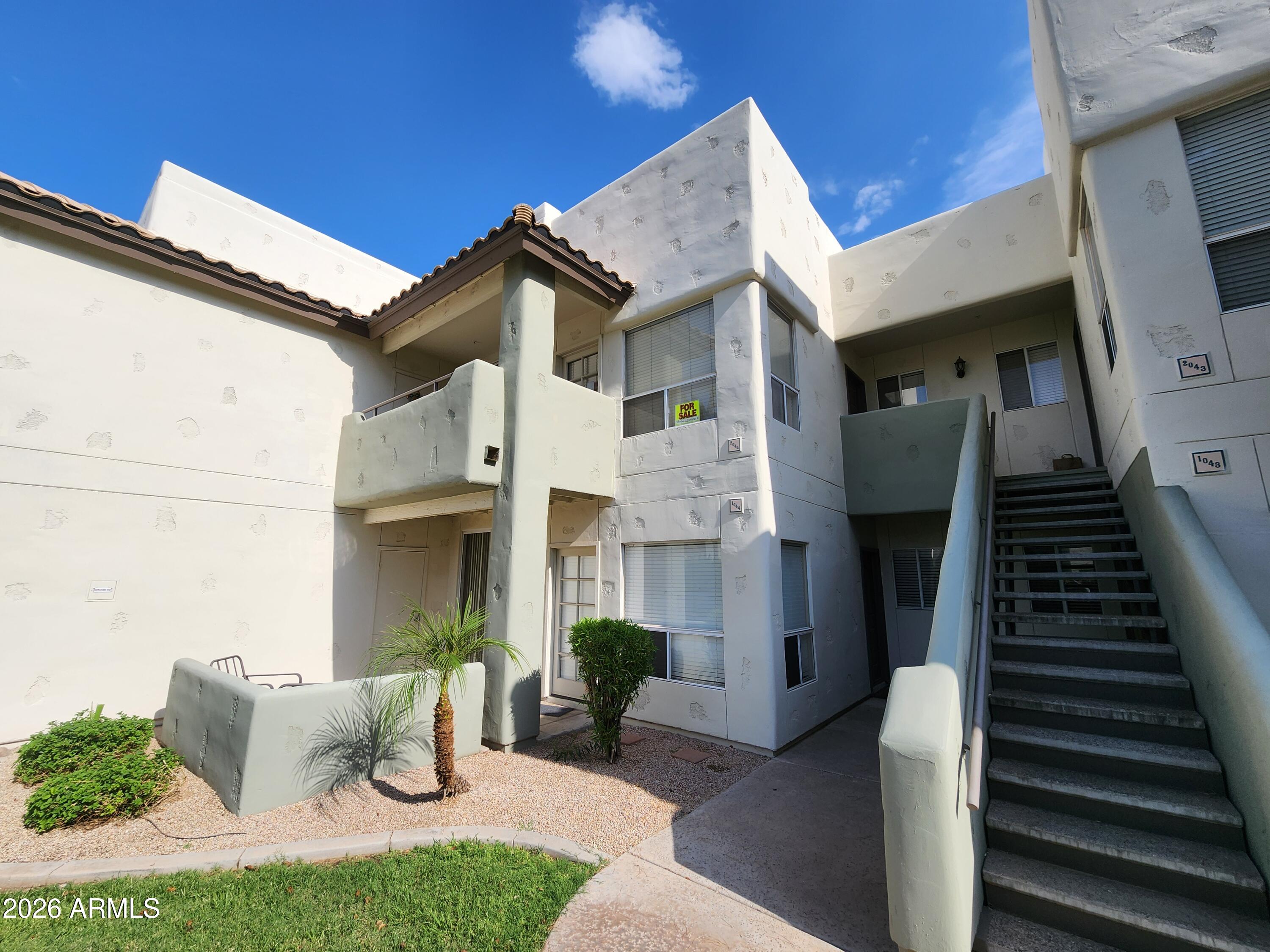 LAKESHORE AT ANDERSEN SPRINGS CONDOMINIUM - Residential