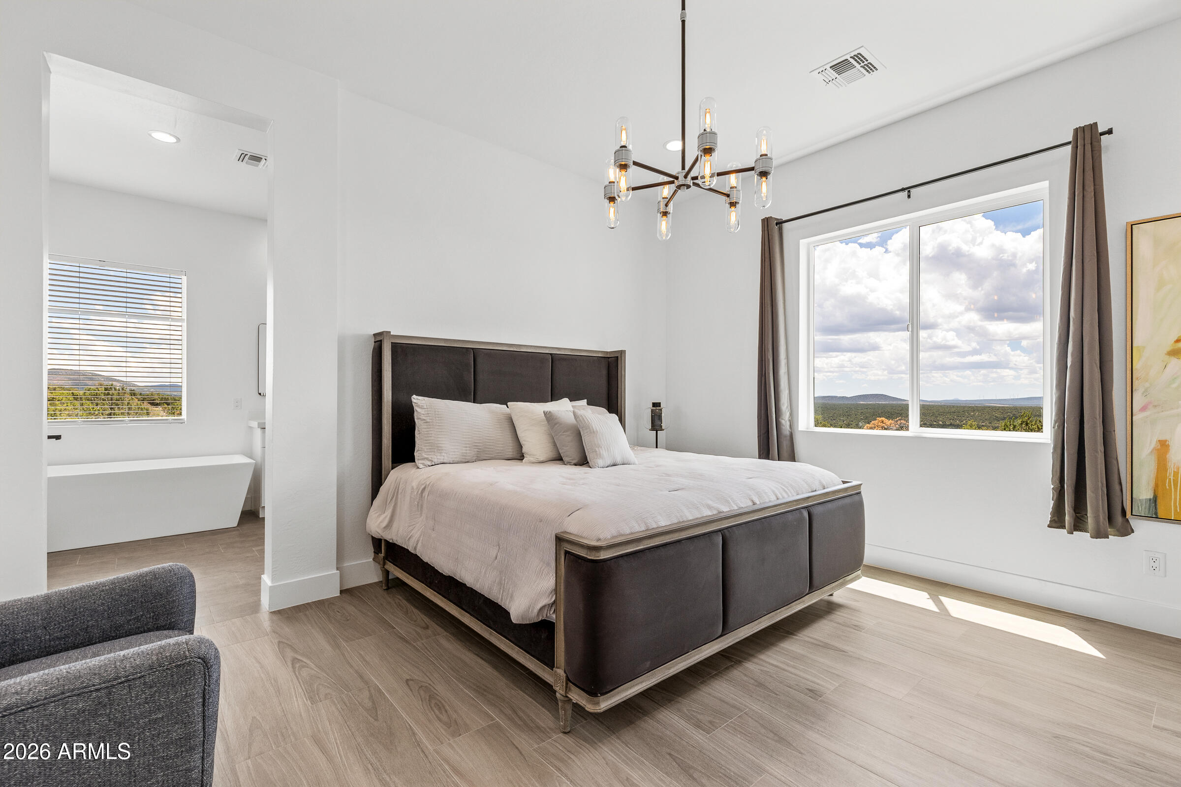 Red Lake Mountain Ranche - Residential