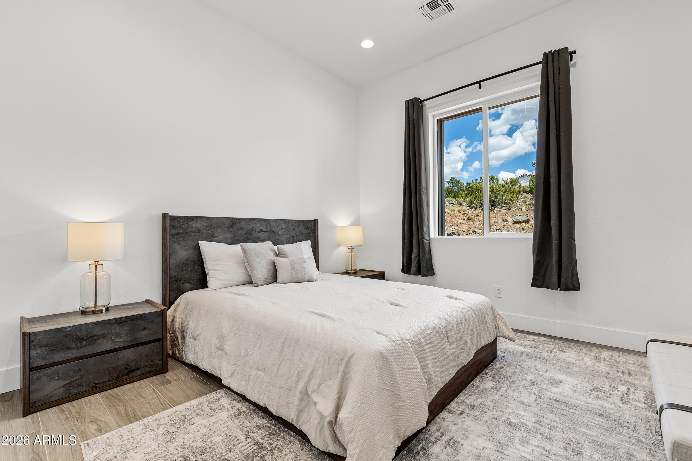Red Lake Mountain Ranche - Residential