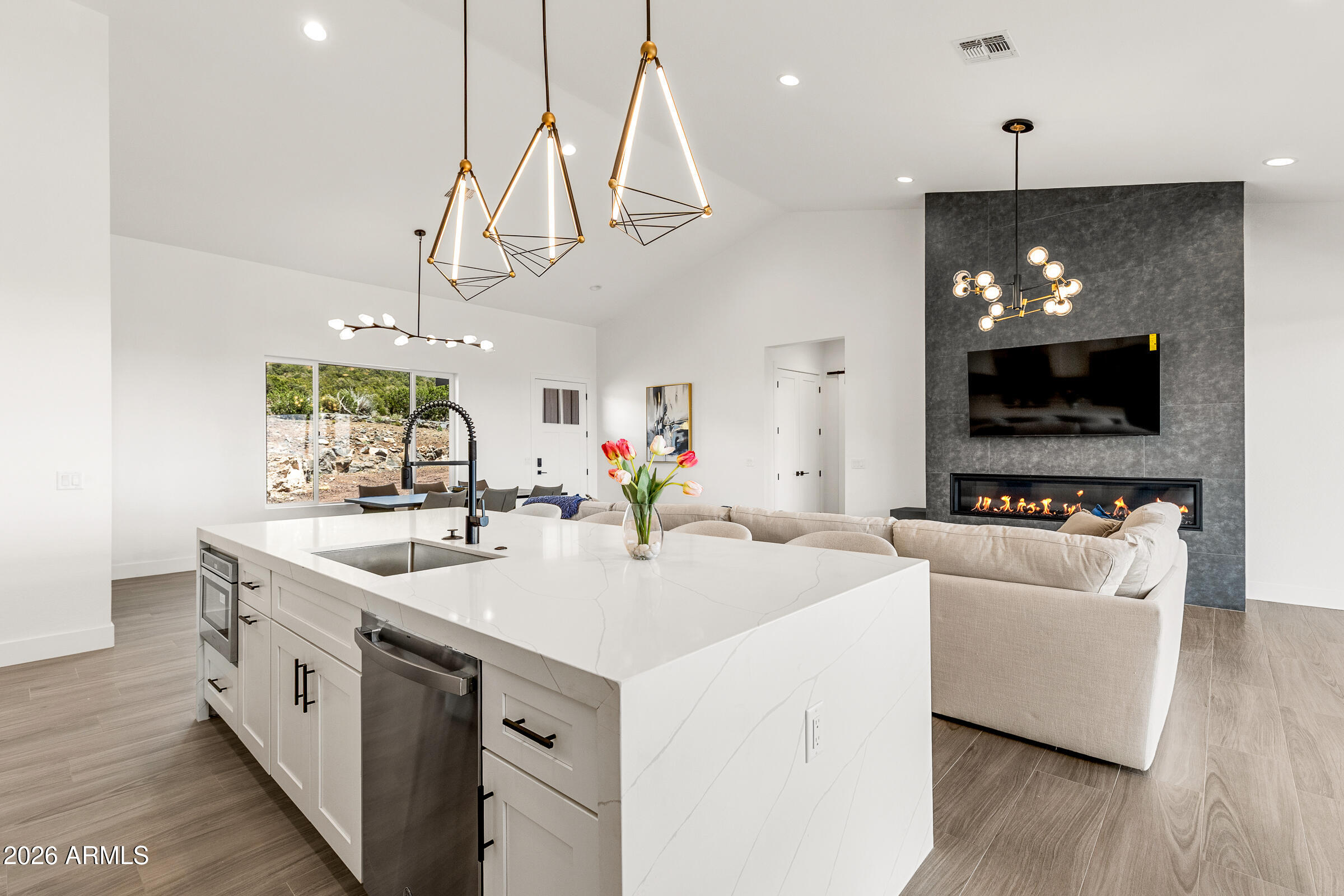 Red Lake Mountain Ranche - Residential
