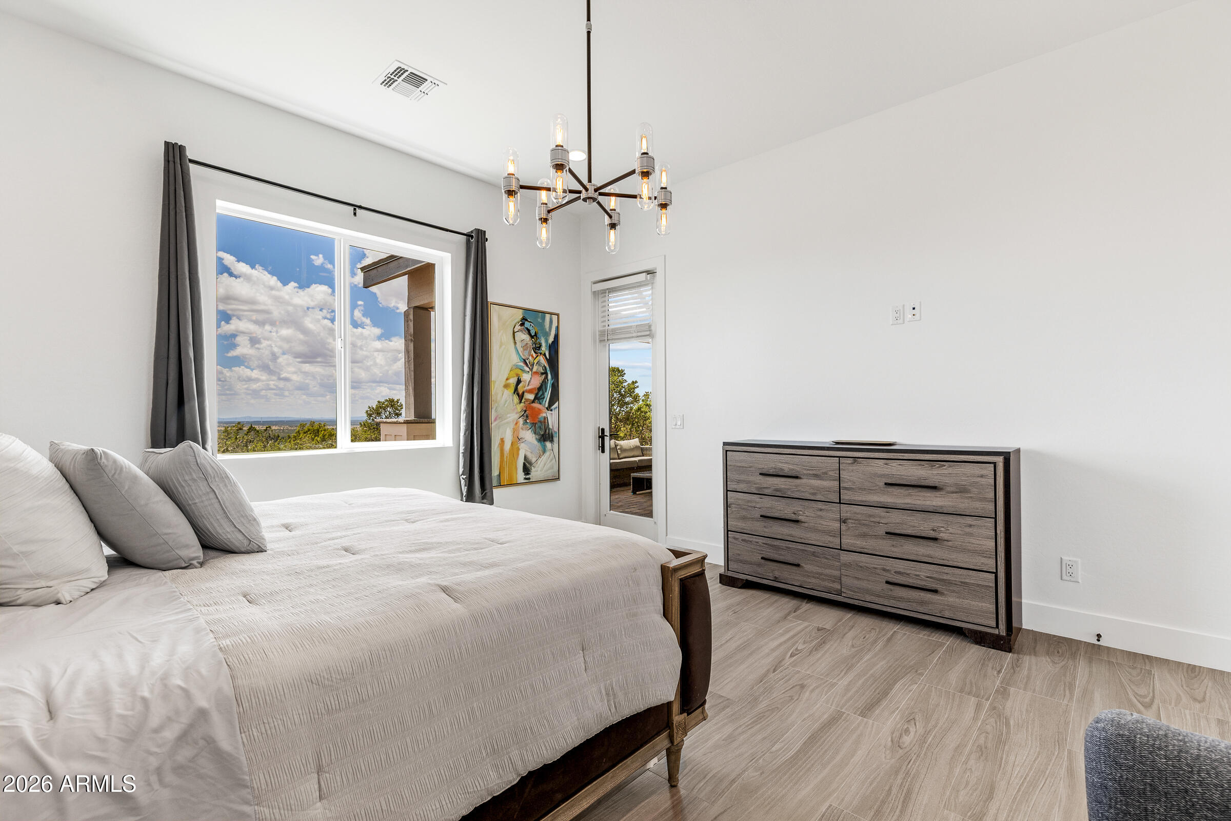 Red Lake Mountain Ranche - Residential