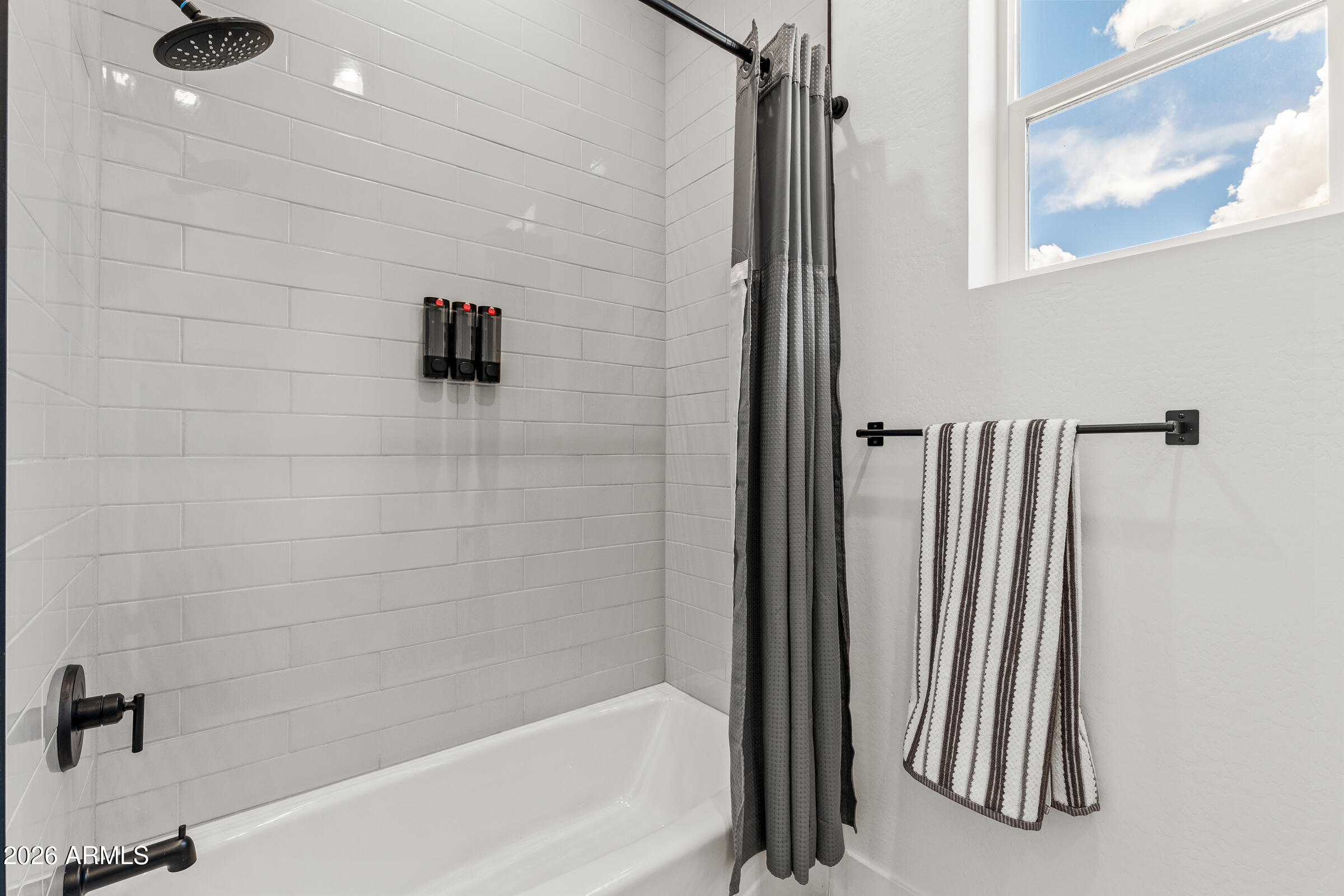 Red Lake Mountain Ranche - Residential