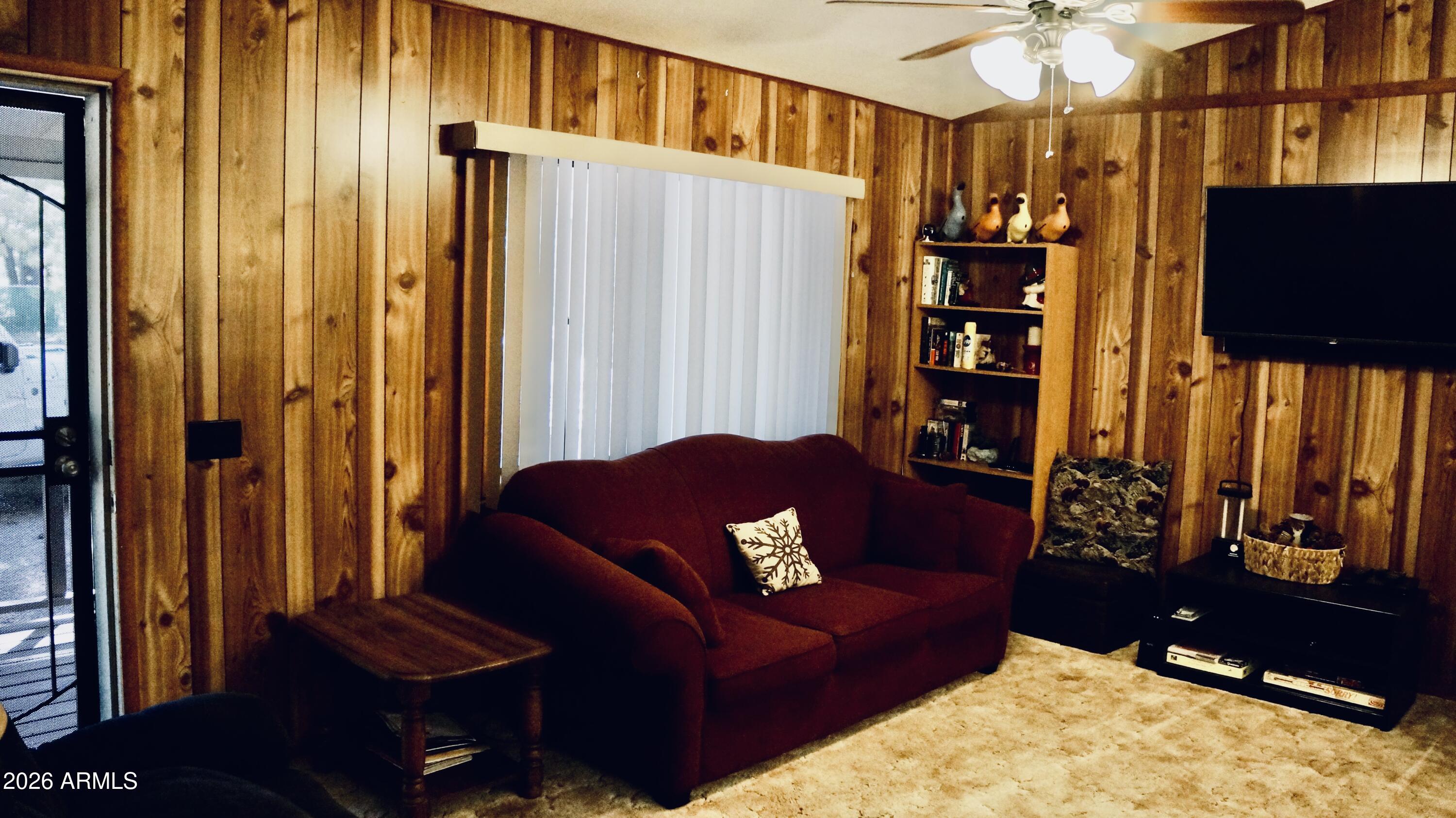 FOREST LAKES ESTATES 6 - Residential