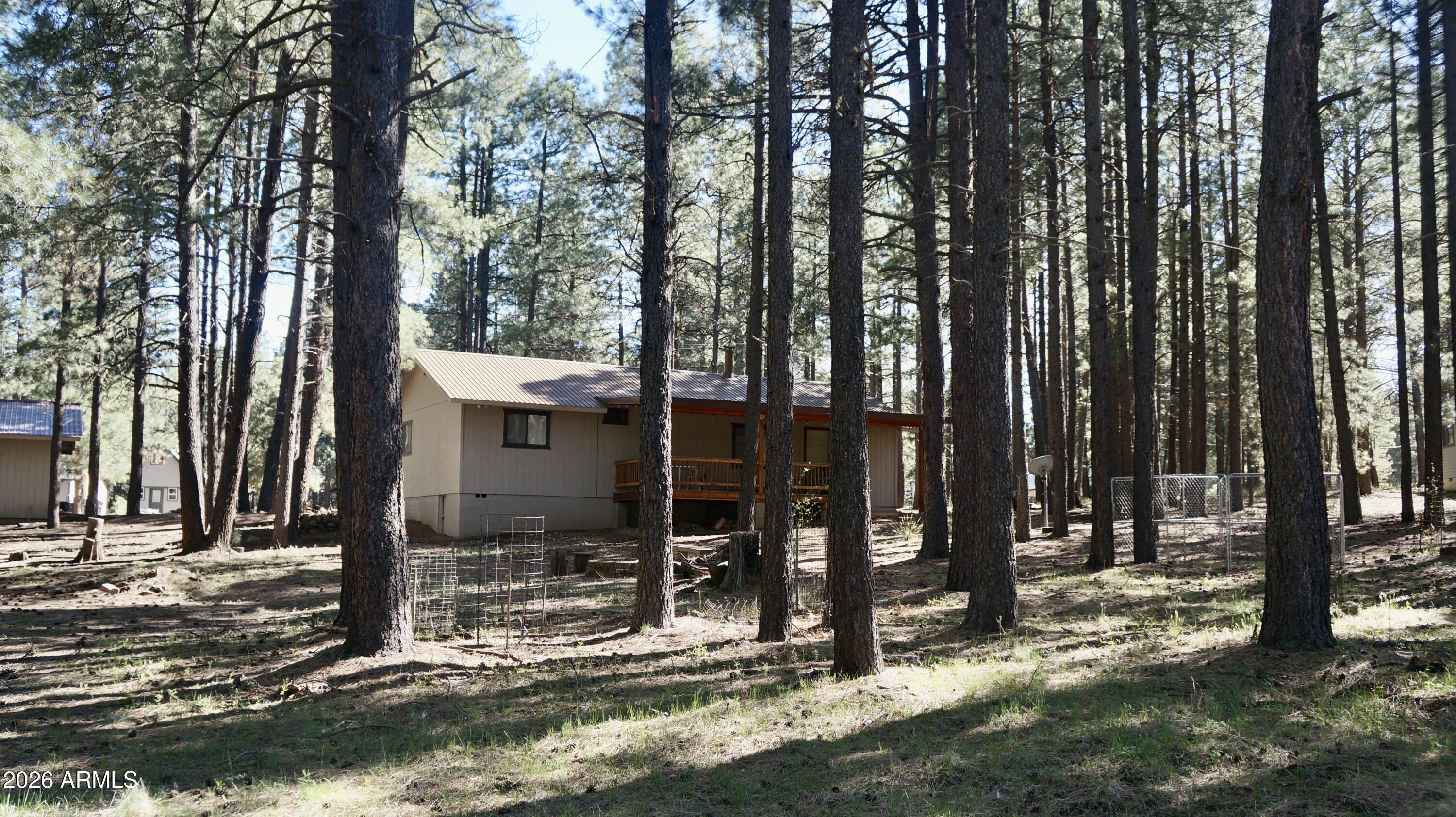 FOREST LAKES ESTATES 6 - Residential