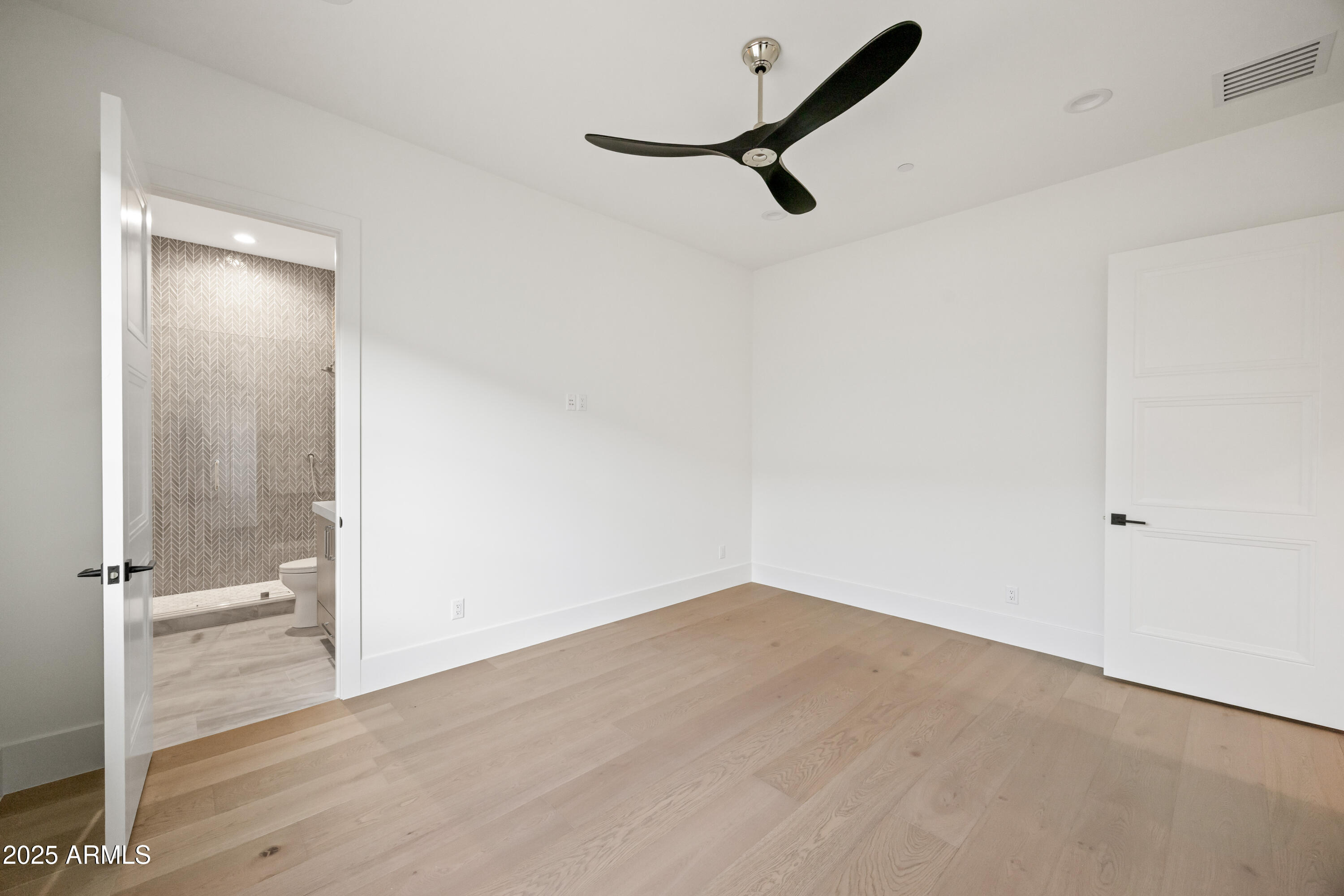 PINNACLE PEAK COUNTRY CLUB UNIT 7 REPLAT - Residential