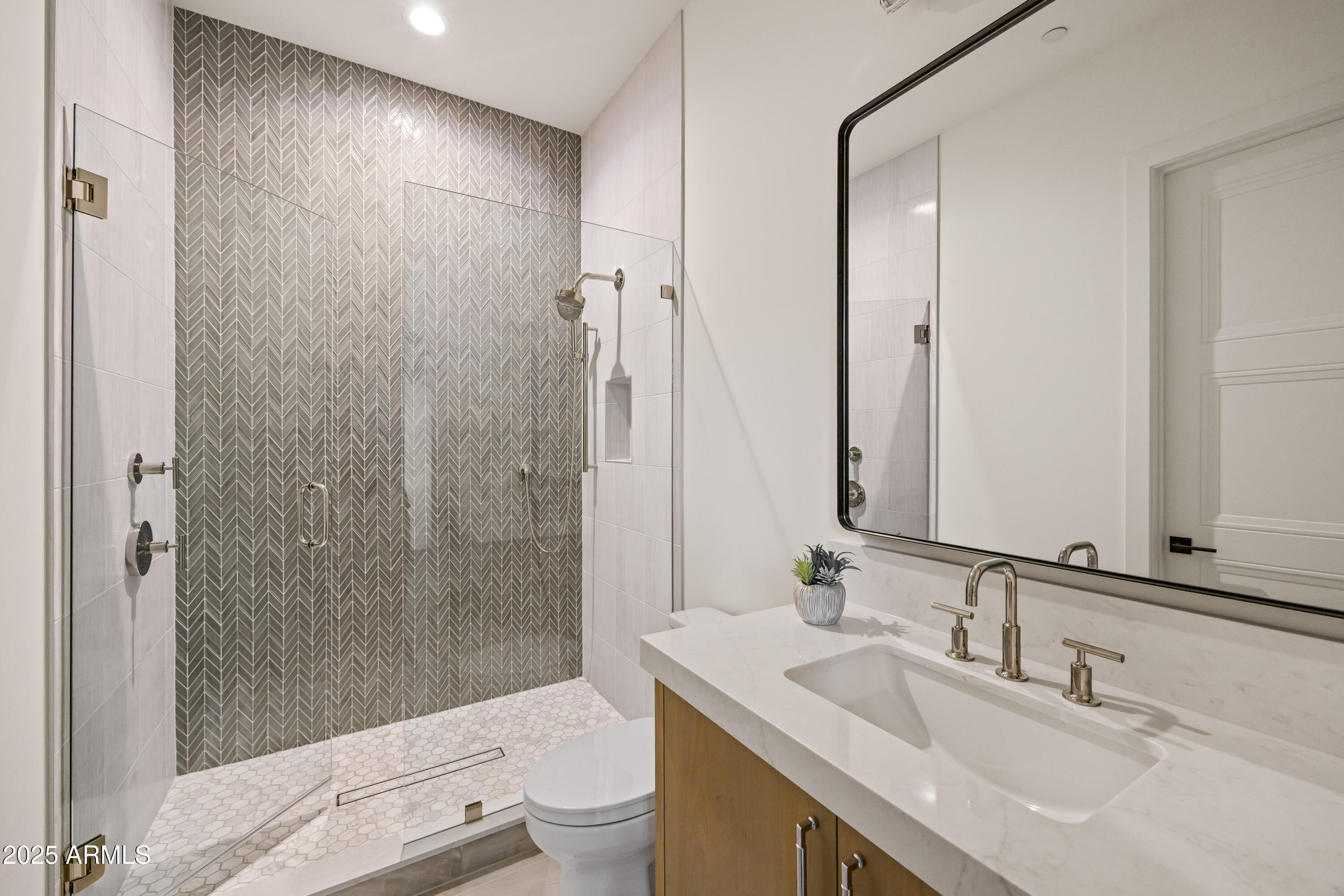 PINNACLE PEAK COUNTRY CLUB UNIT 7 REPLAT - Residential