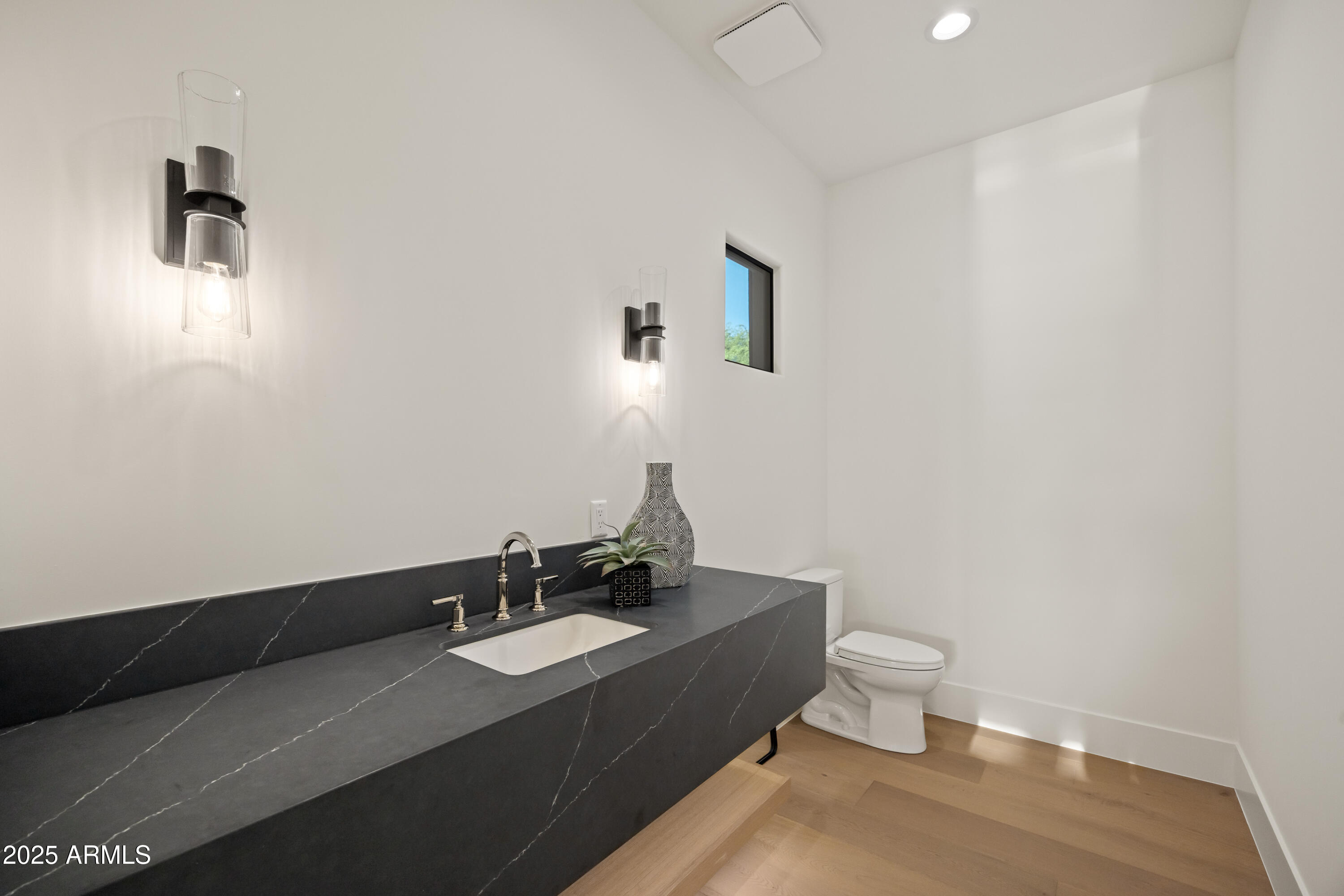PINNACLE PEAK COUNTRY CLUB UNIT 7 REPLAT - Residential