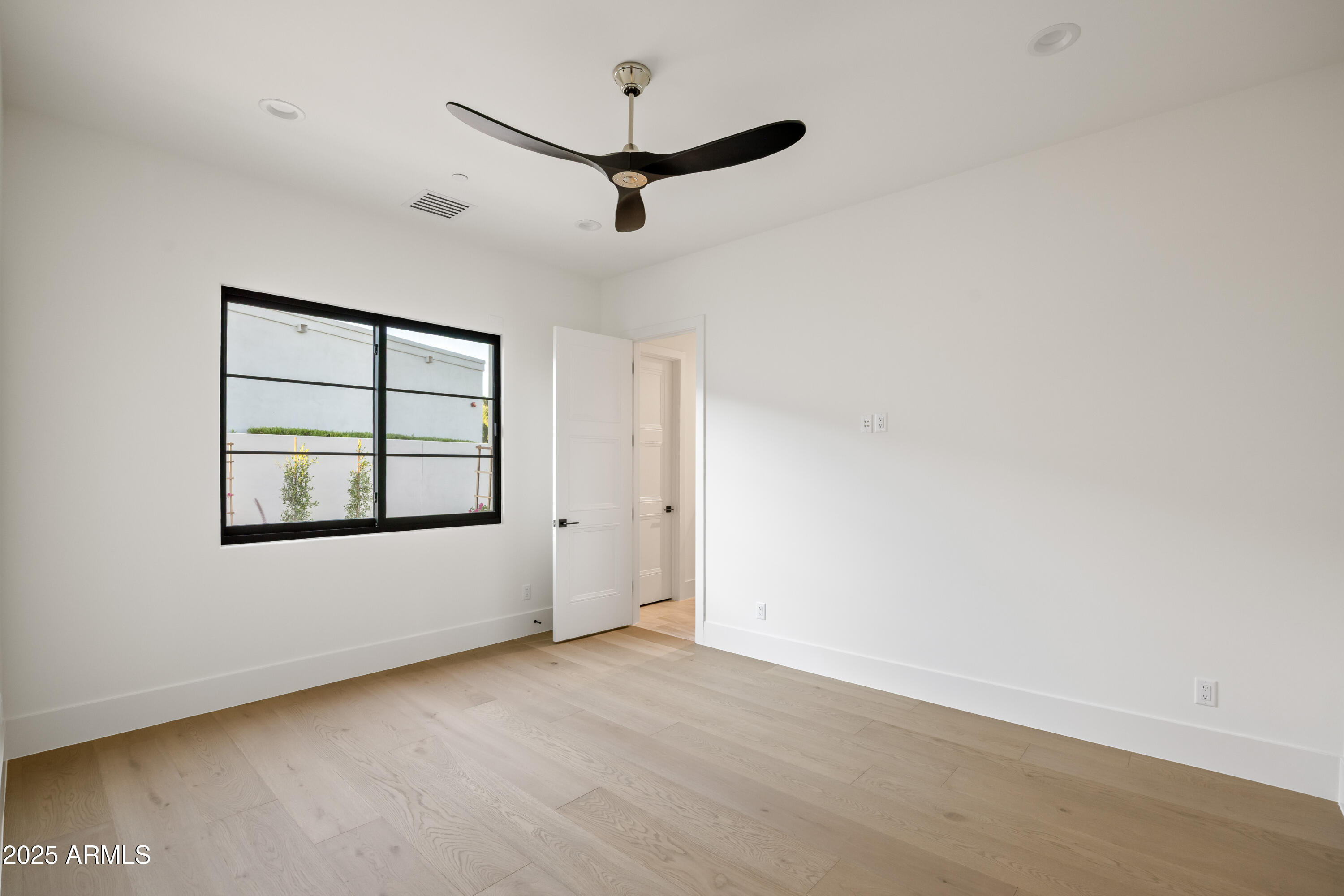 PINNACLE PEAK COUNTRY CLUB UNIT 7 REPLAT - Residential