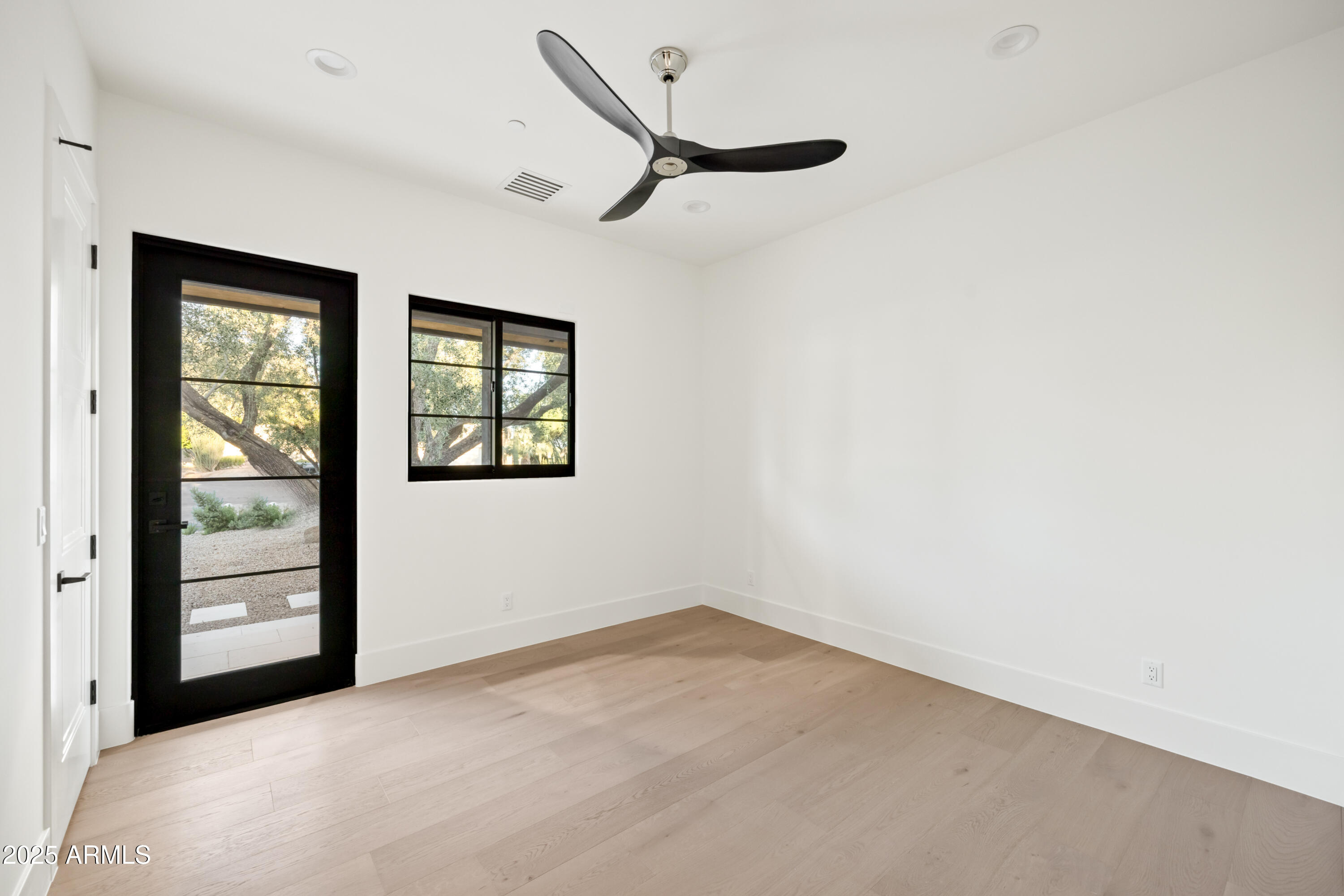 PINNACLE PEAK COUNTRY CLUB UNIT 7 REPLAT - Residential
