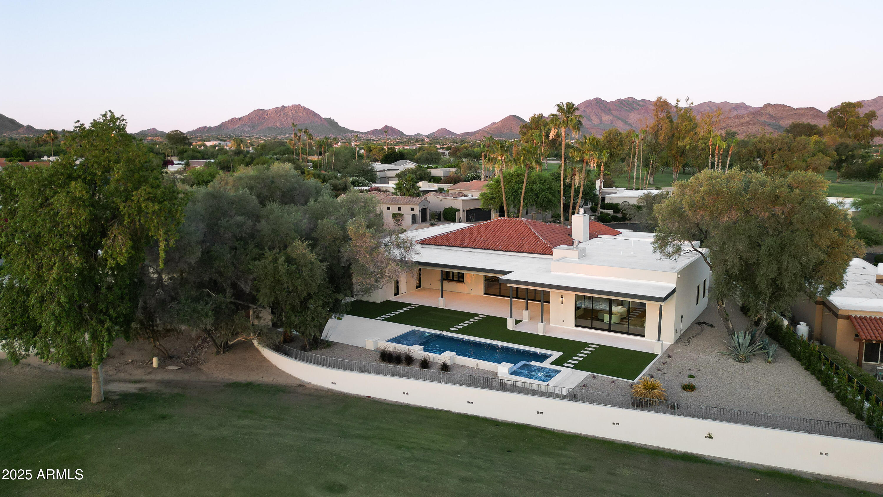 PINNACLE PEAK COUNTRY CLUB UNIT 7 REPLAT - Residential