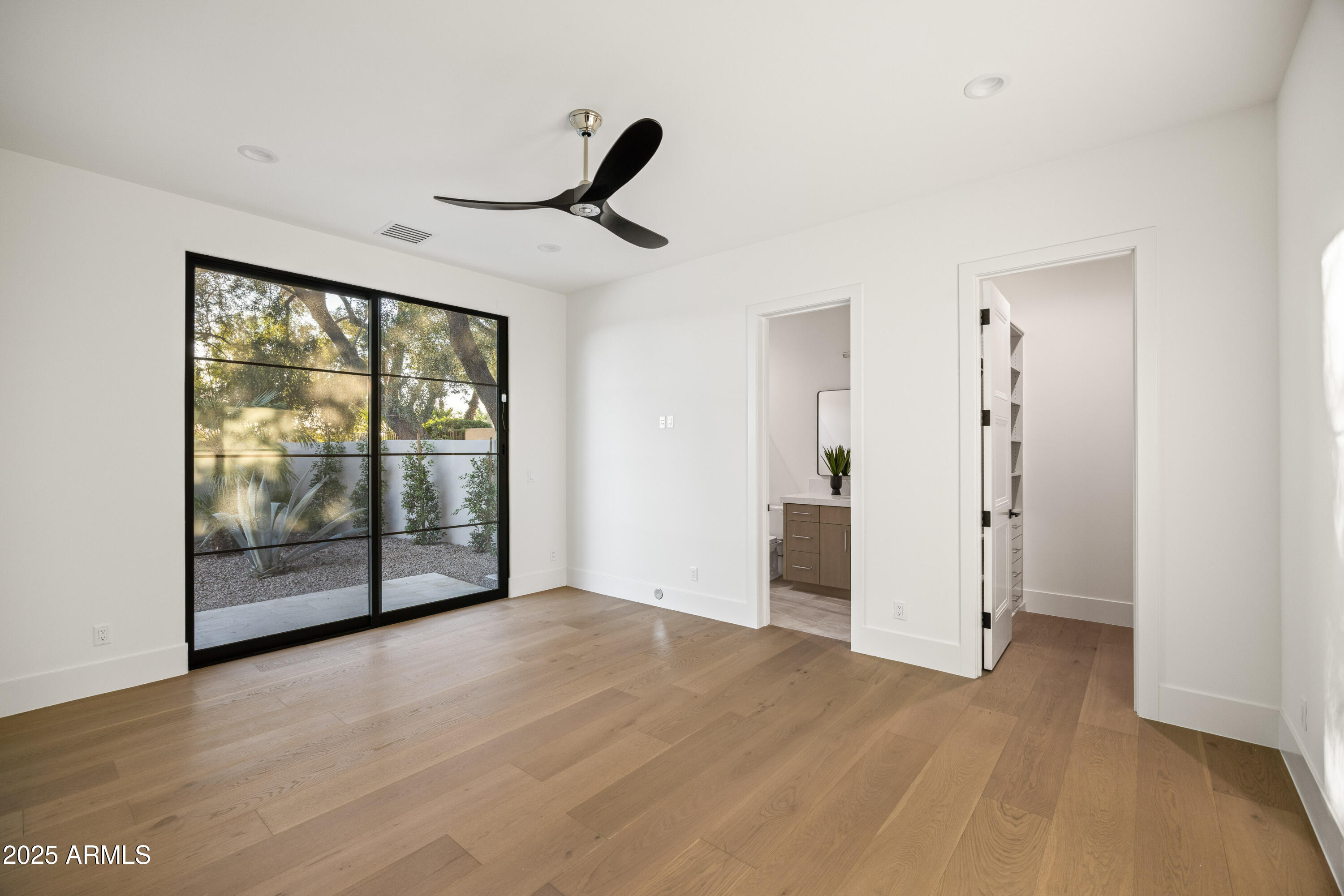 PINNACLE PEAK COUNTRY CLUB UNIT 7 REPLAT - Residential