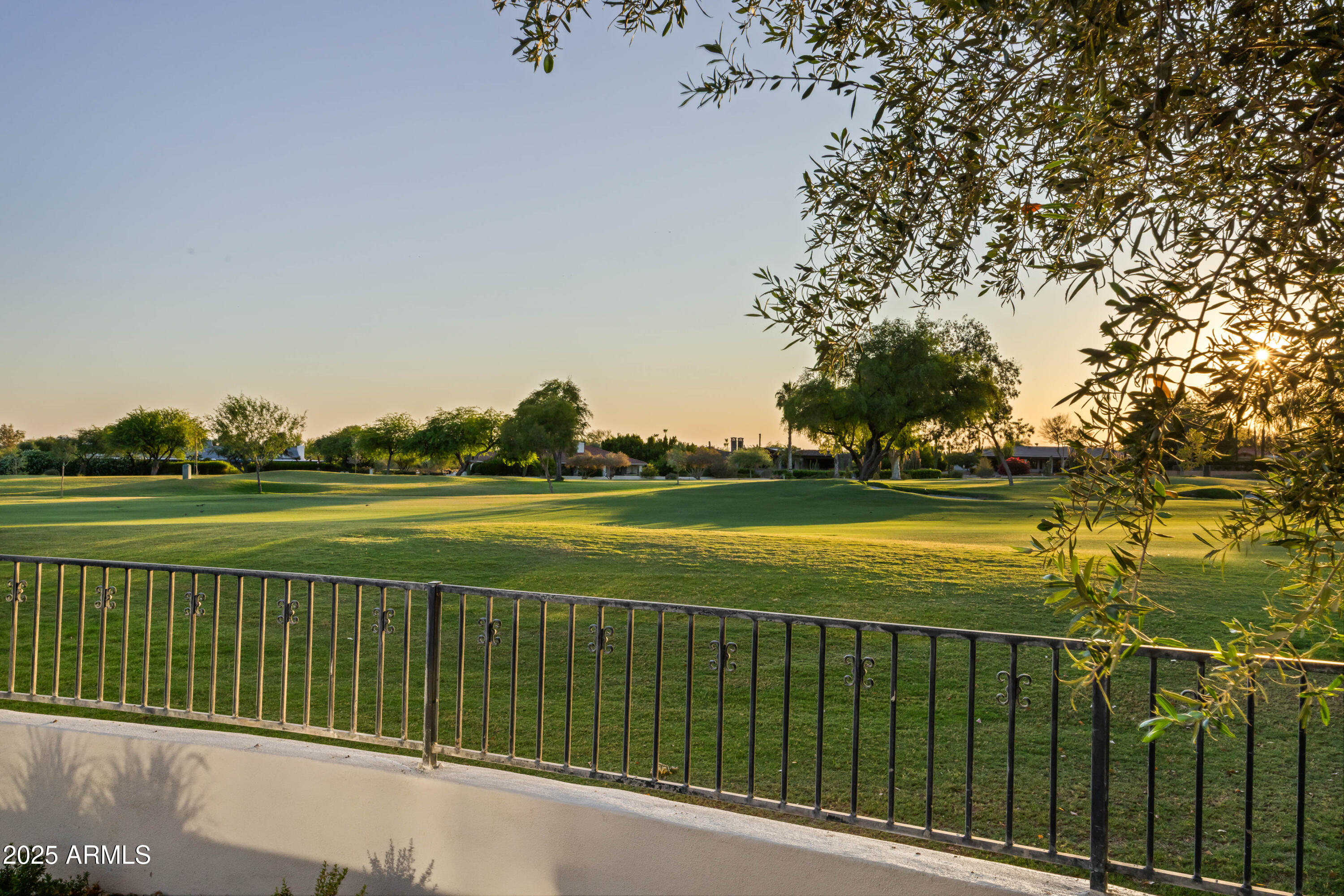 PINNACLE PEAK COUNTRY CLUB UNIT 7 REPLAT - Residential