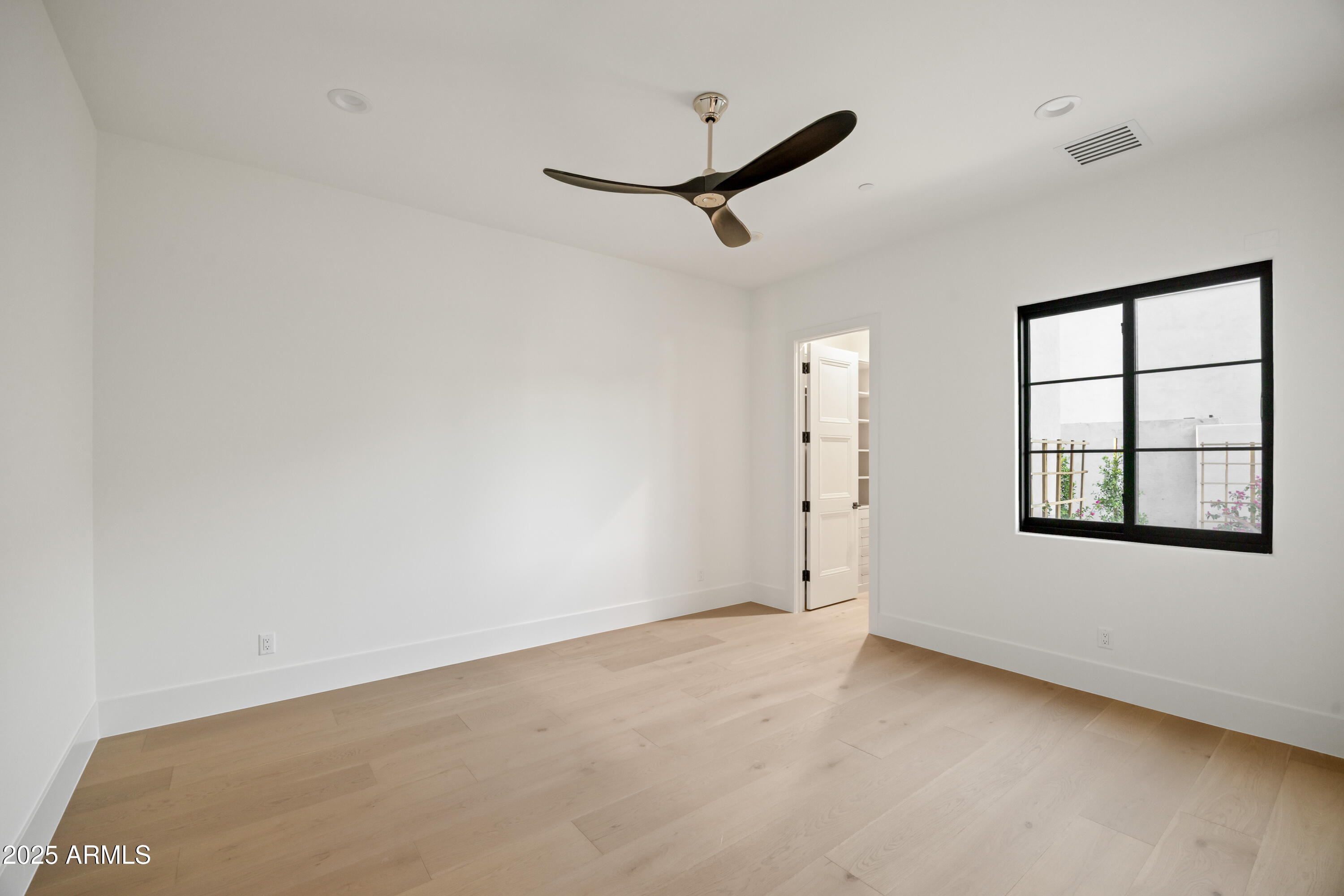 PINNACLE PEAK COUNTRY CLUB UNIT 7 REPLAT - Residential