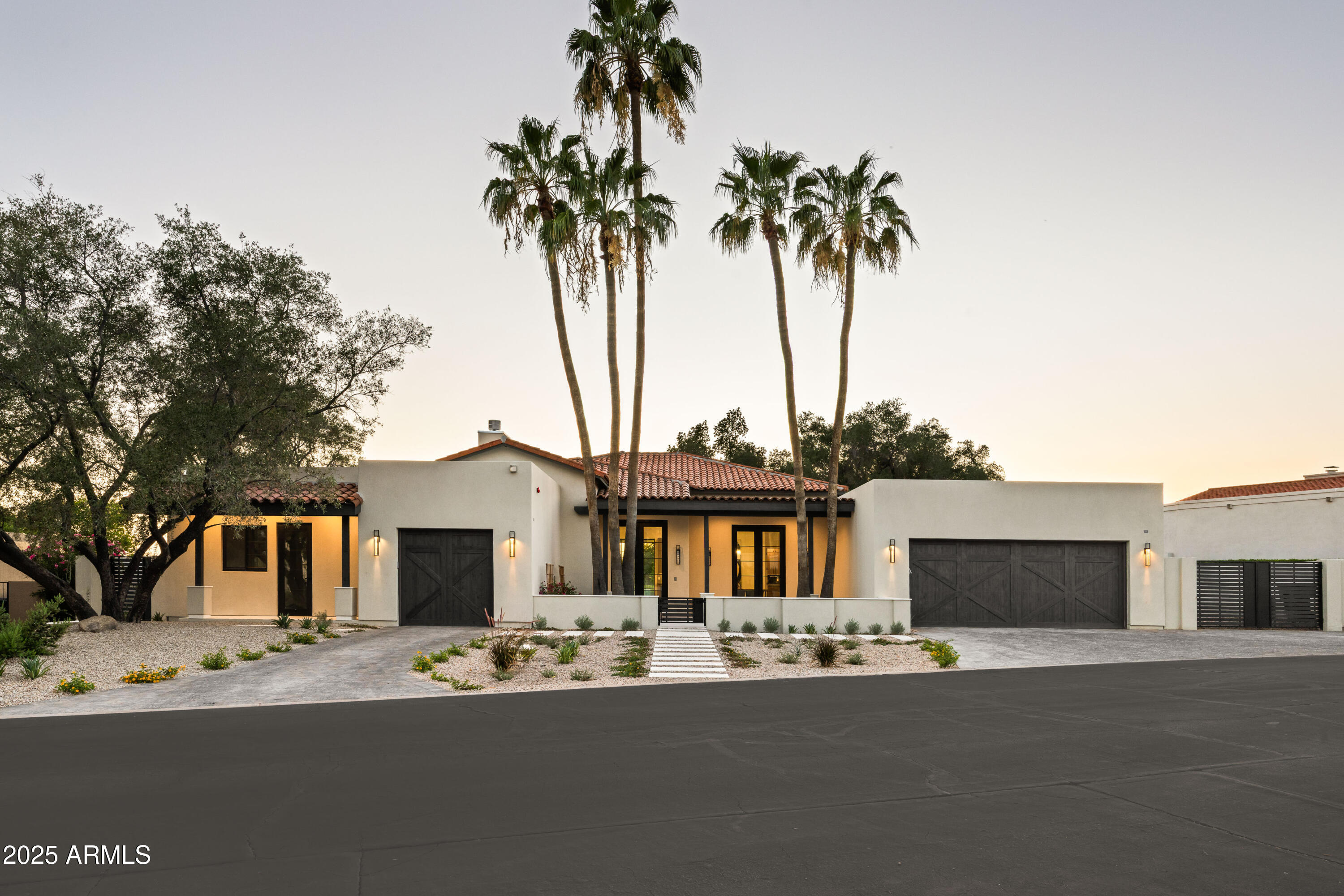 PINNACLE PEAK COUNTRY CLUB UNIT 7 REPLAT - Residential