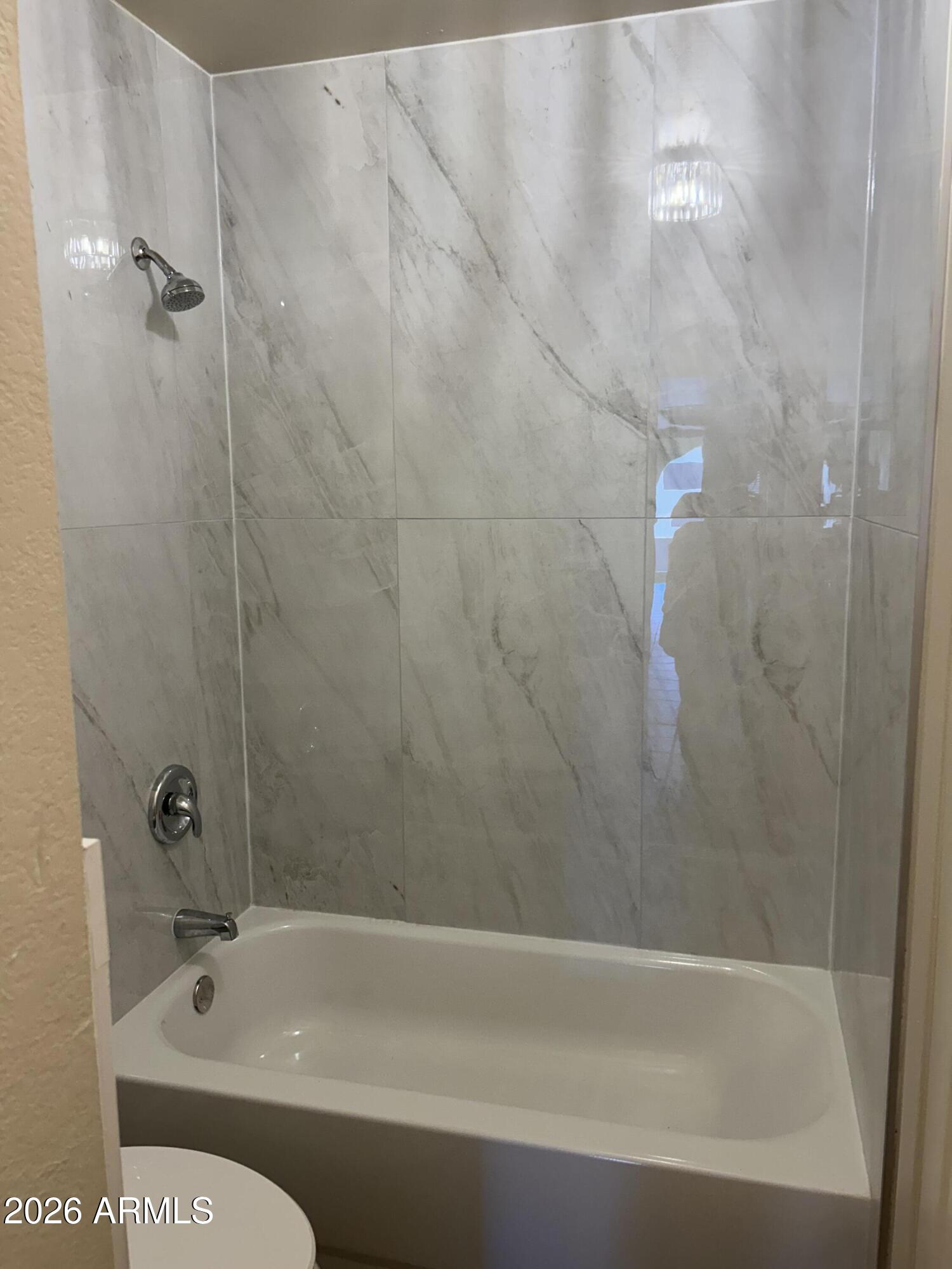 HALLCRAFT VILLAS WEST 8 - Residential