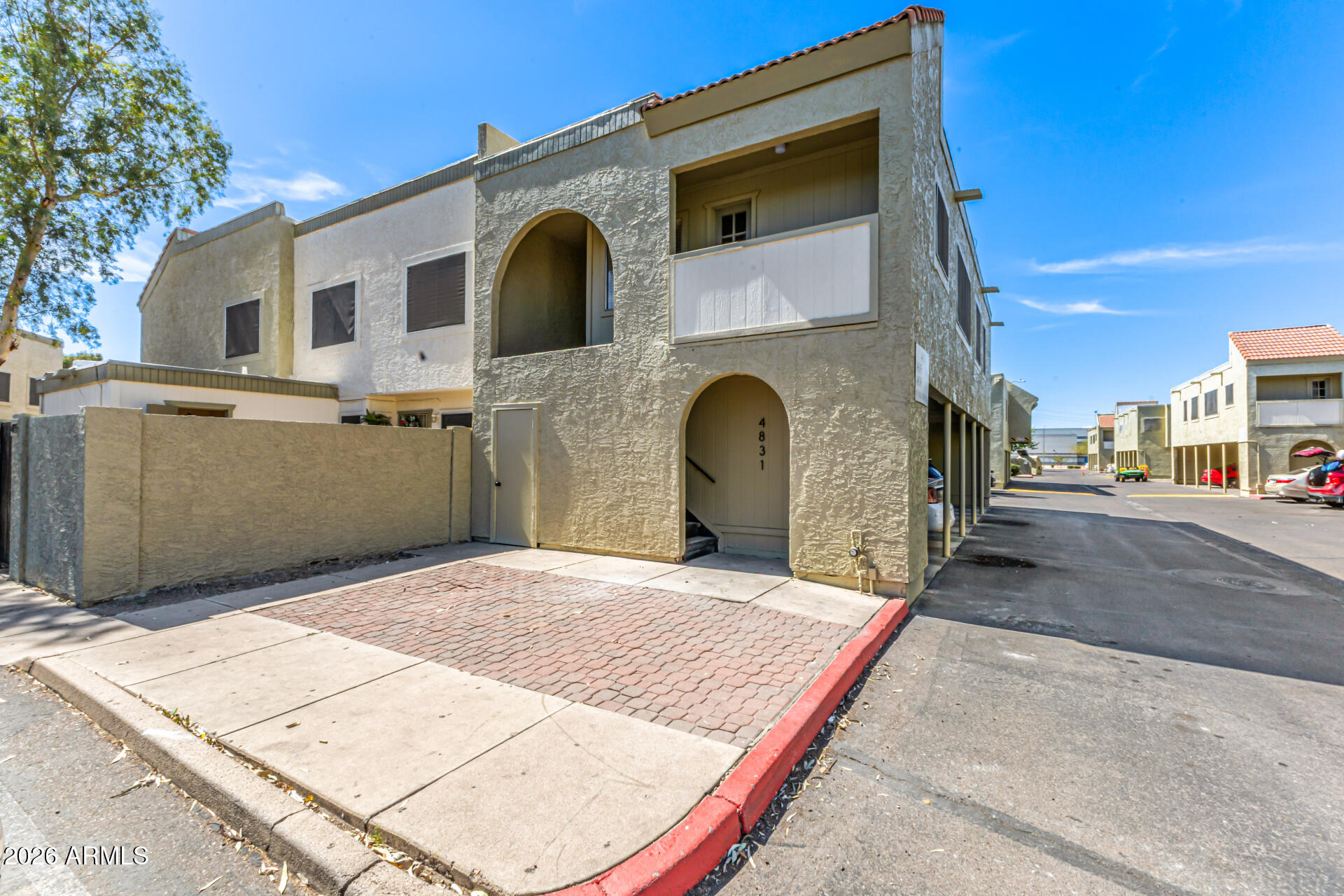 HALLCRAFT VILLAS WEST 8 - Residential