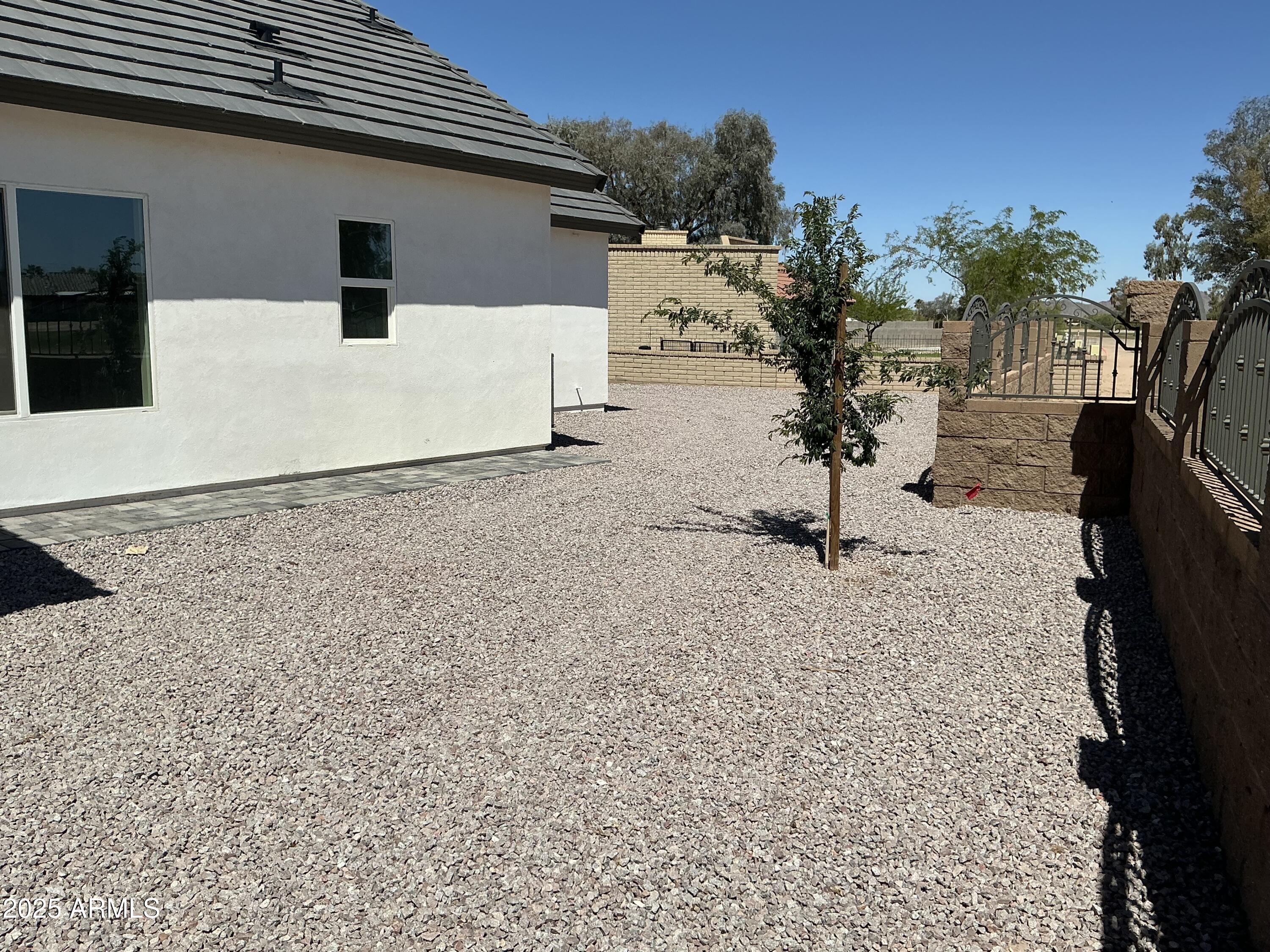 ARIZONA CITY UNIT THREE - Residential