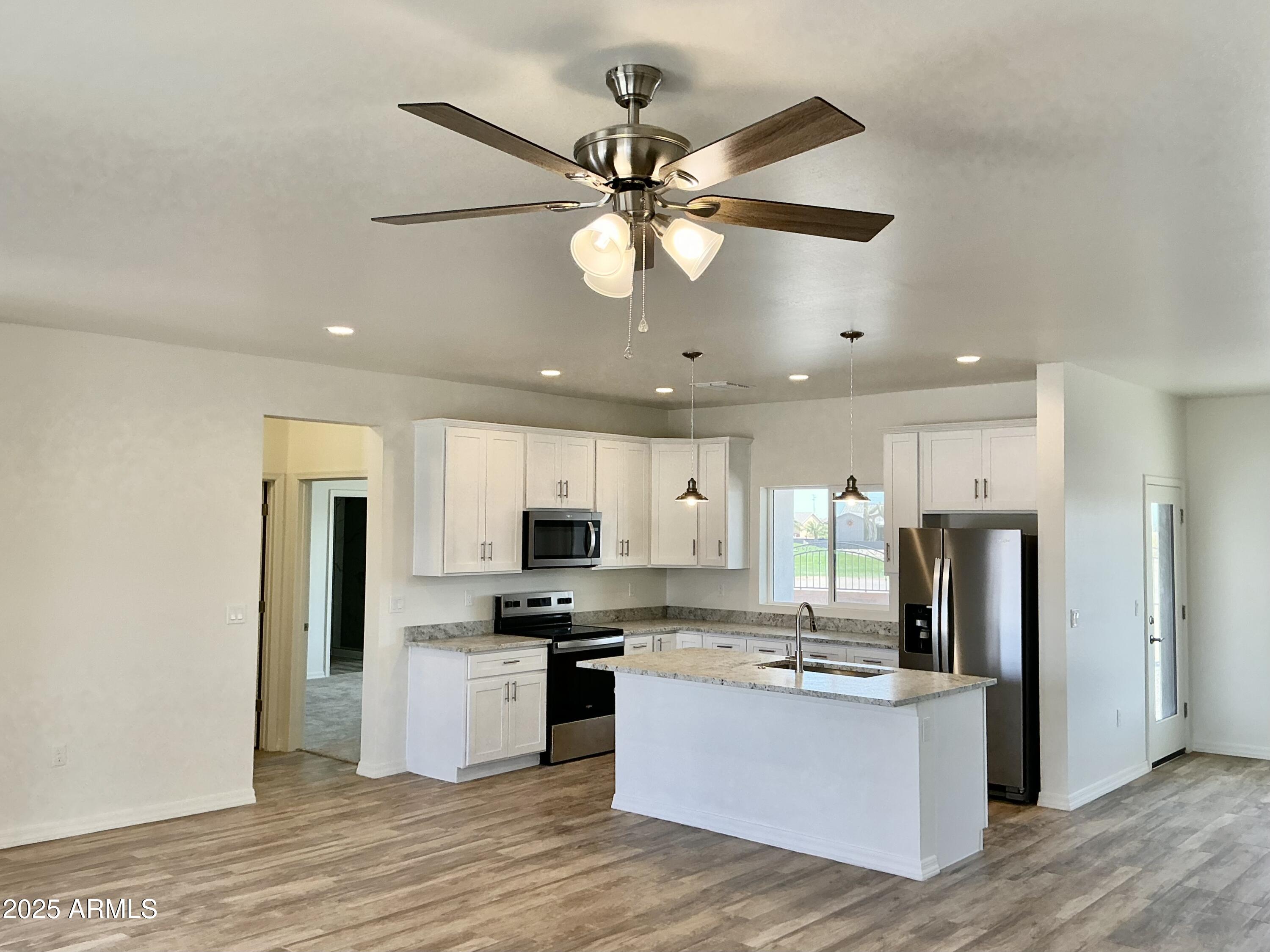 ARIZONA CITY UNIT THREE - Residential