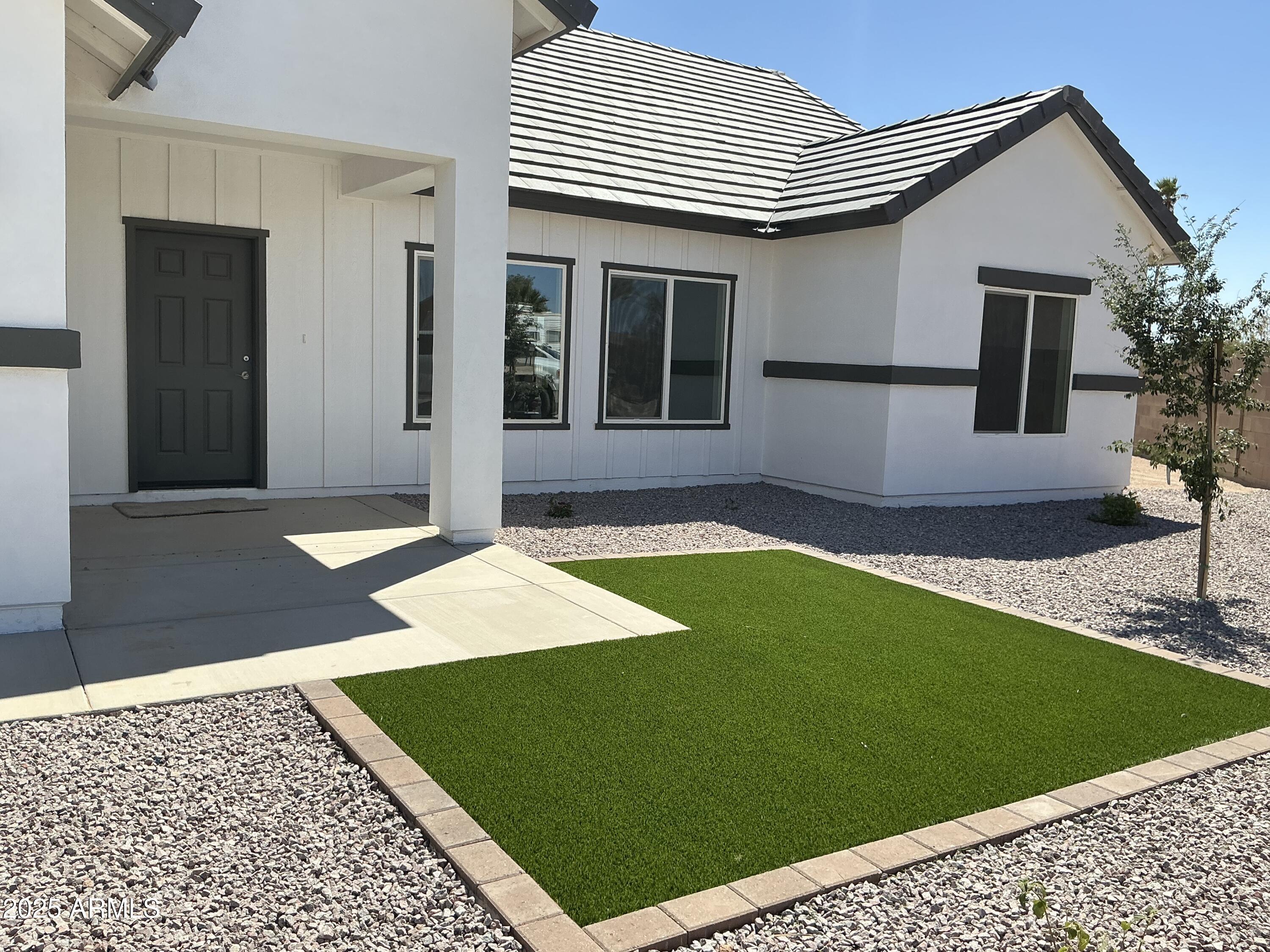 ARIZONA CITY UNIT THREE - Residential