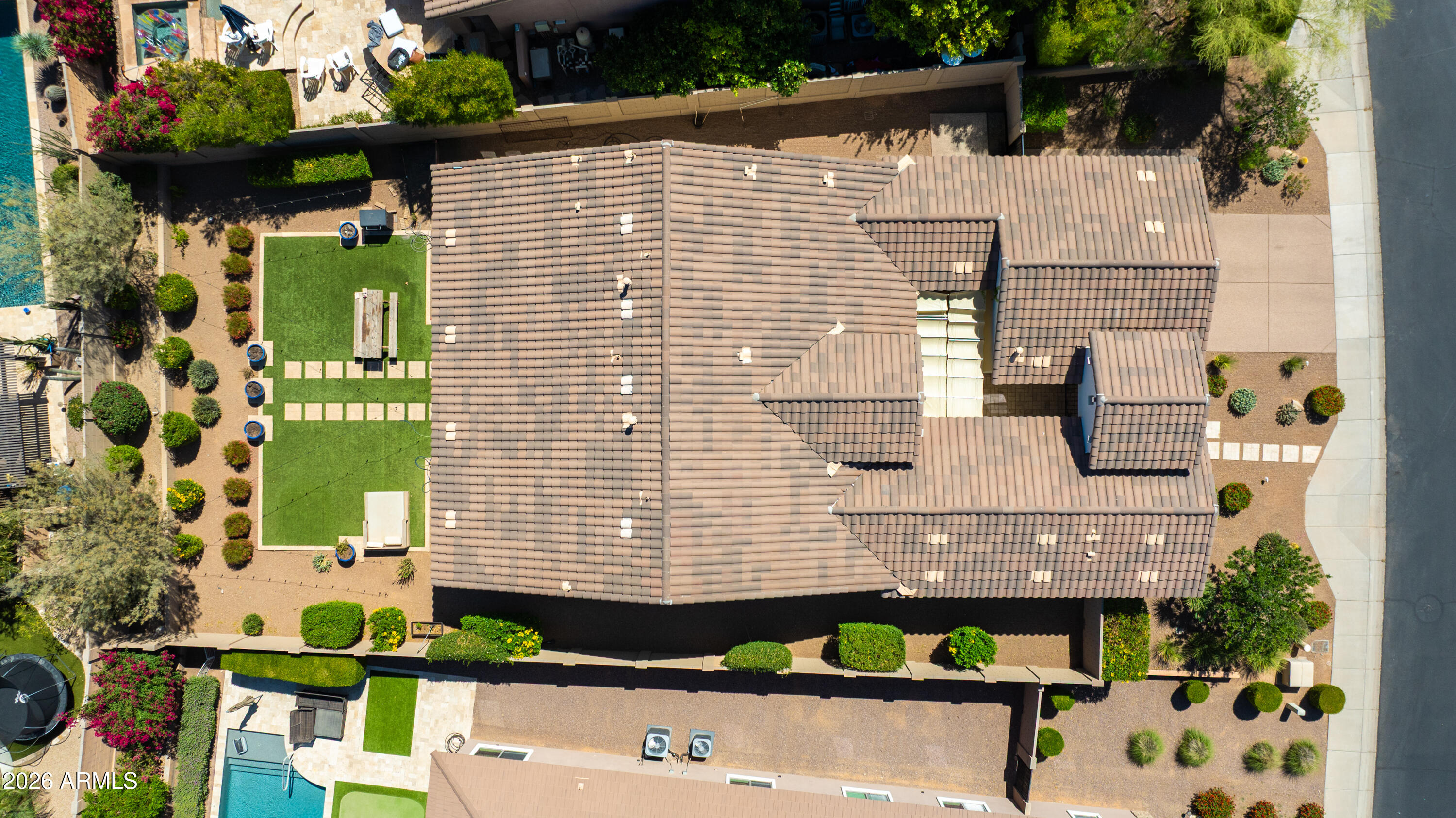 MONTE VISTA - Residential