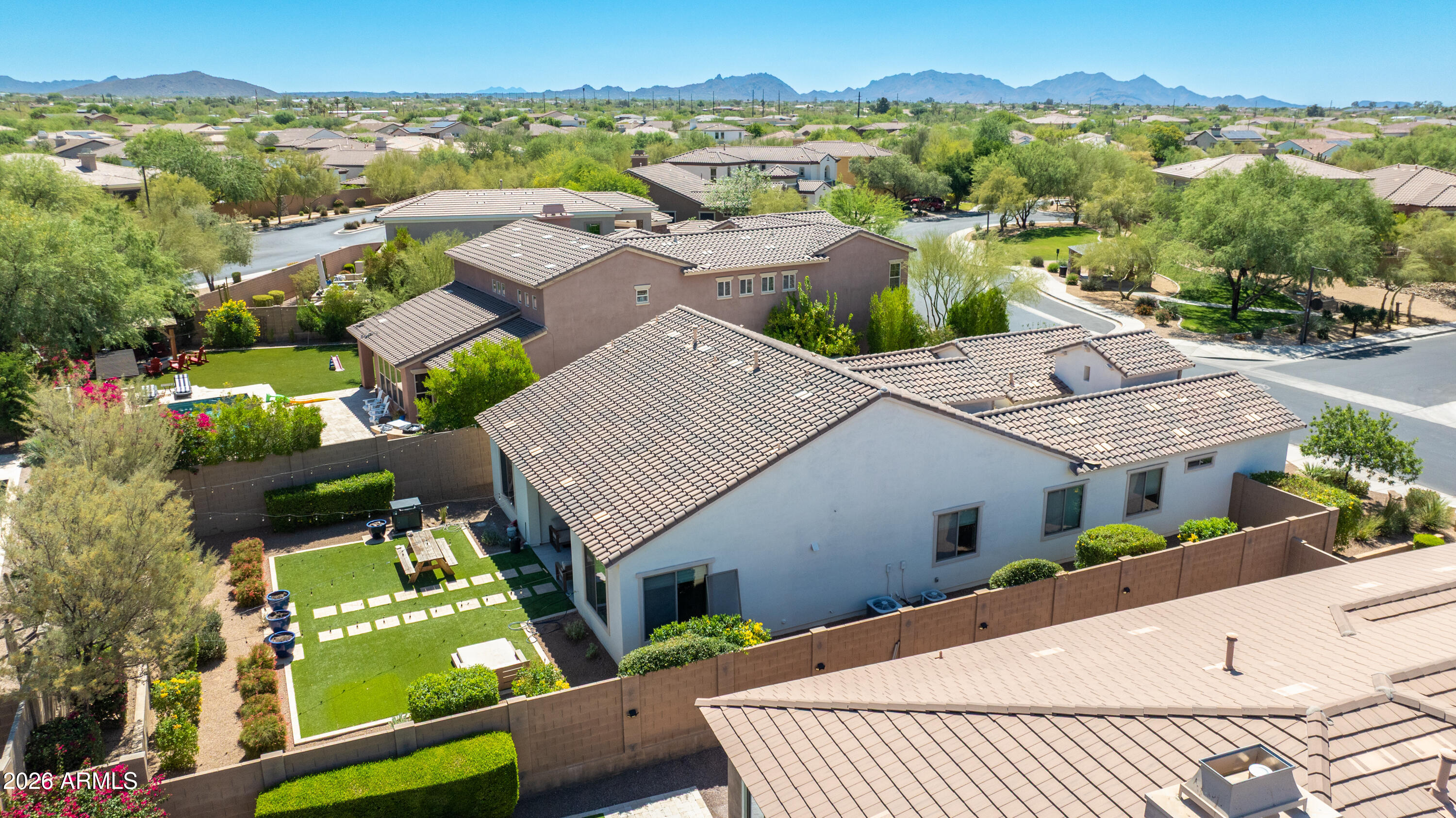 MONTE VISTA - Residential