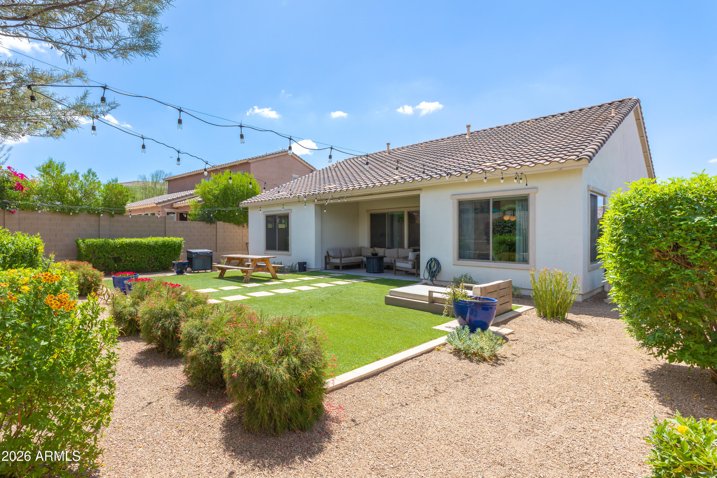 MONTE VISTA - Residential