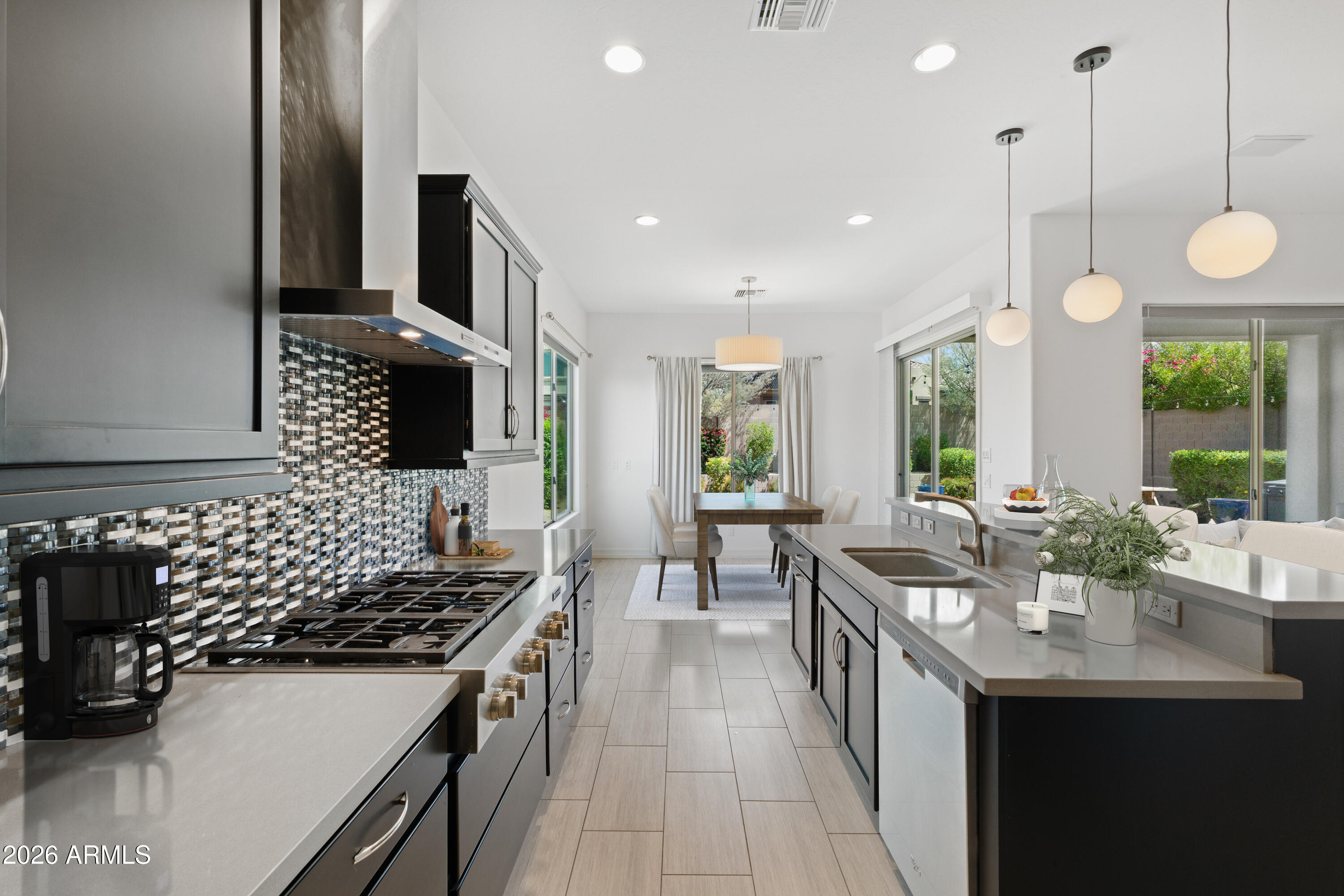 MONTE VISTA - Residential