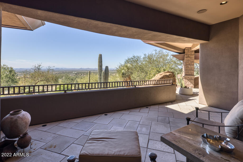 ESTANCIA - Residential