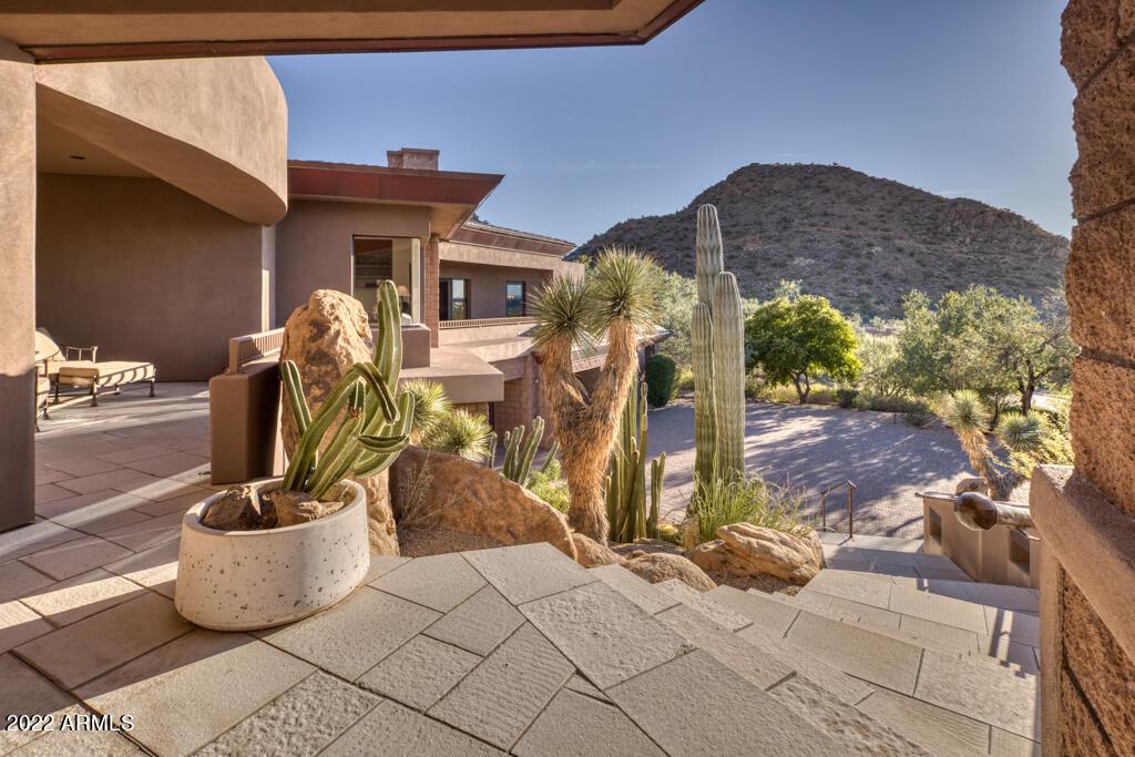 ESTANCIA - Residential