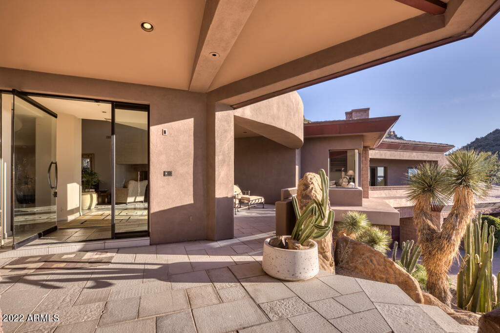 ESTANCIA - Residential