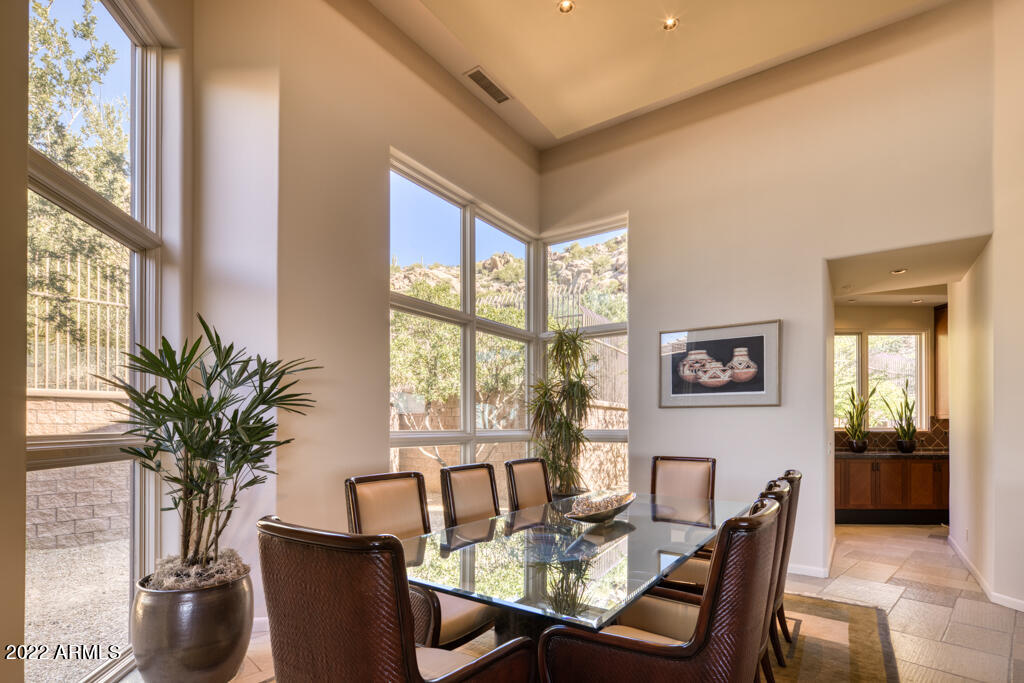 ESTANCIA - Residential