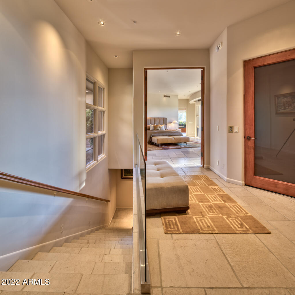 ESTANCIA - Residential