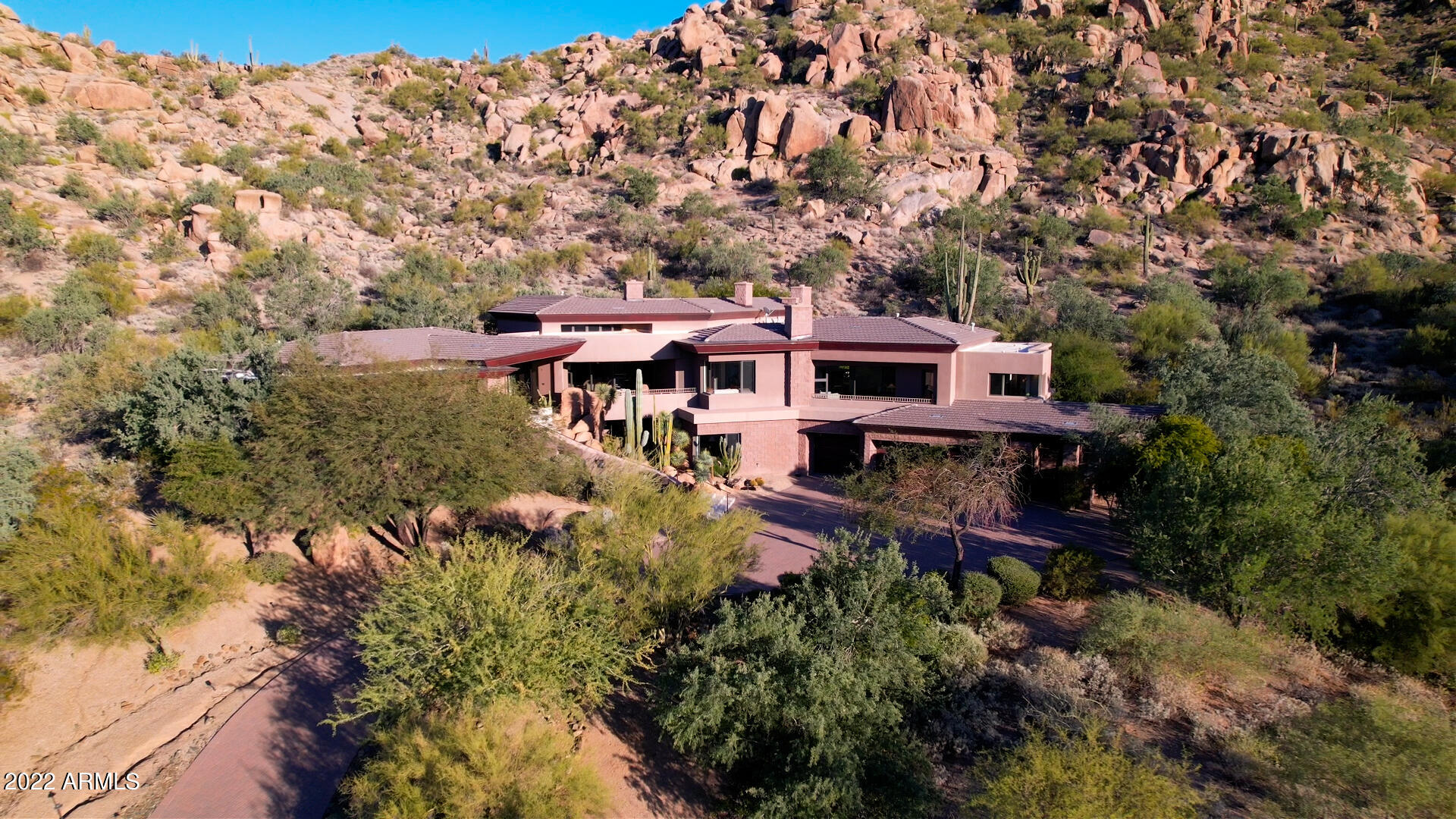 ESTANCIA - Residential
