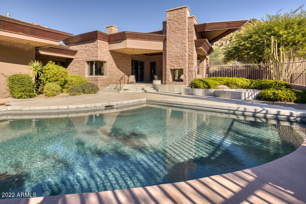 ESTANCIA - Residential