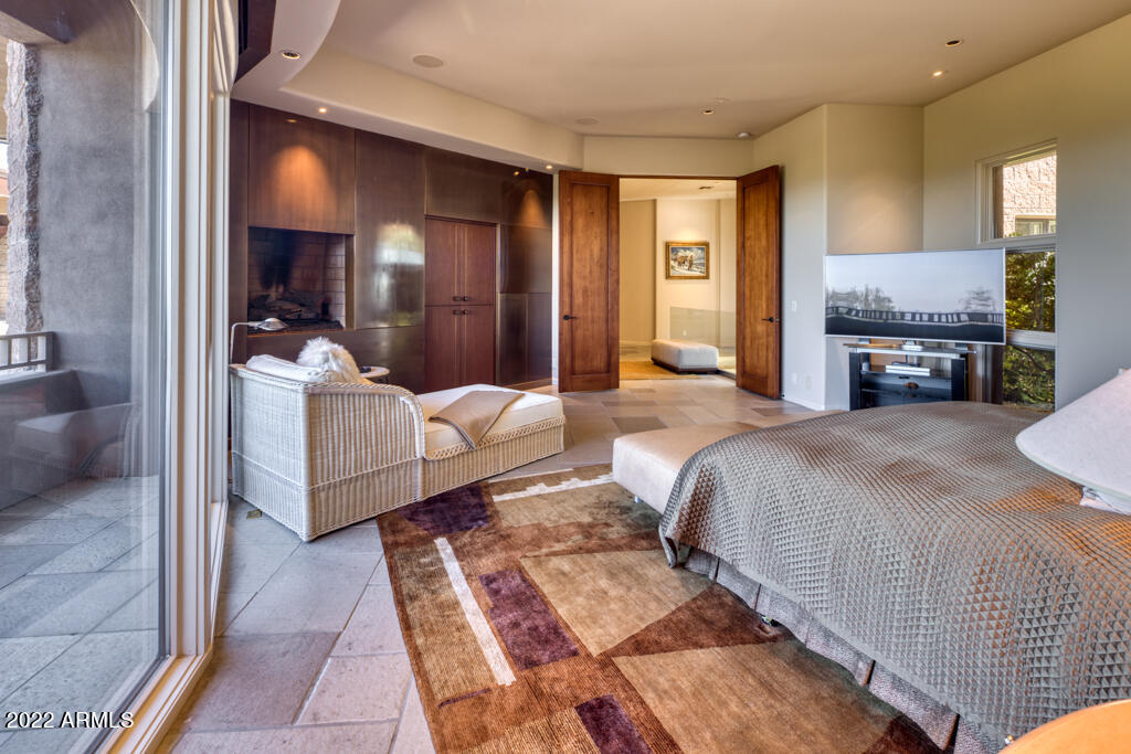 ESTANCIA - Residential