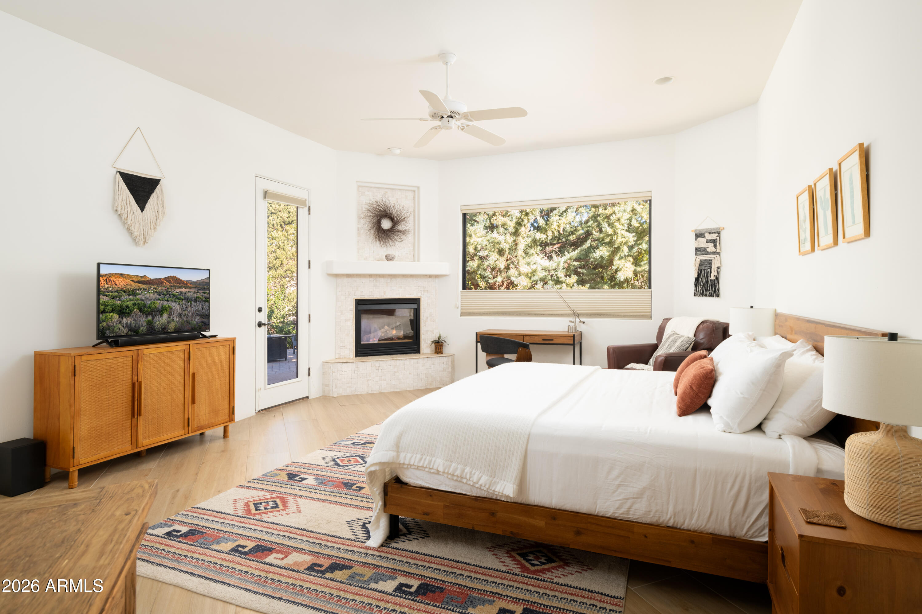 SADDLEROCK HOMES - Residential