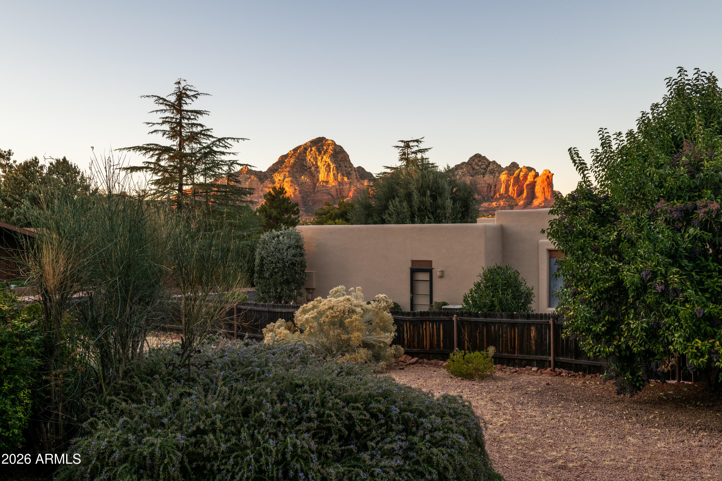 SADDLEROCK HOMES - Residential