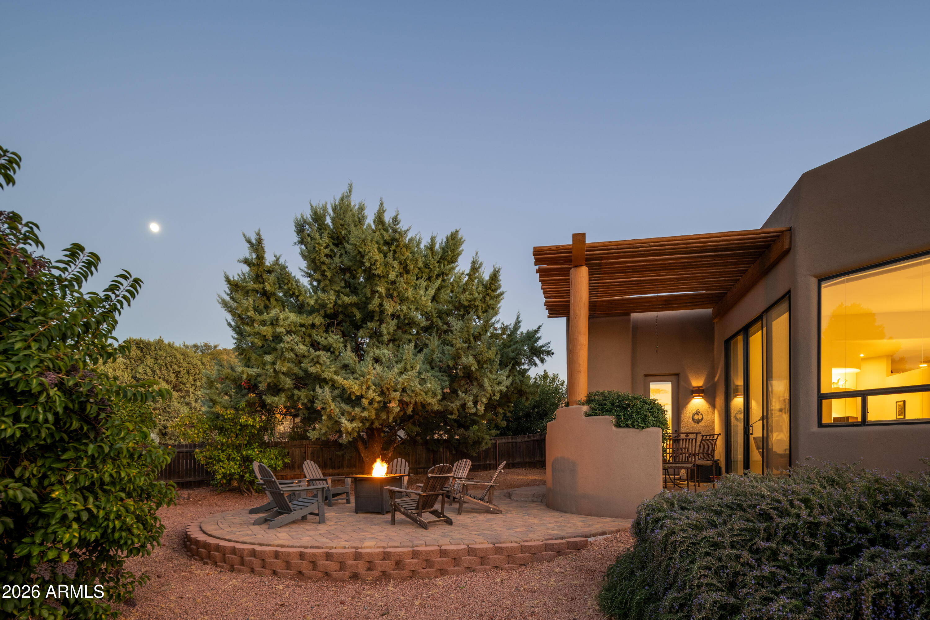 SADDLEROCK HOMES - Residential
